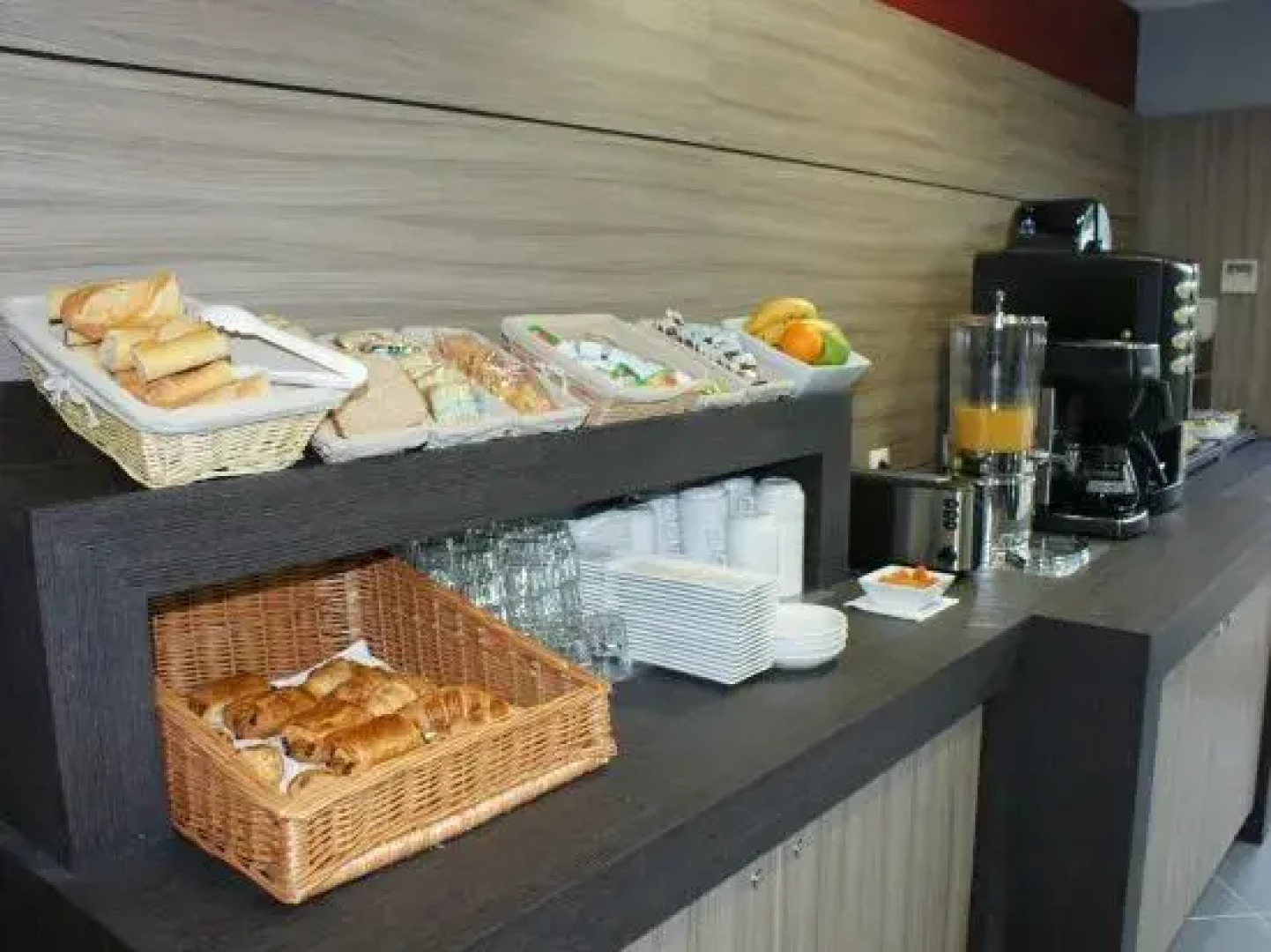 Hotel AKENA La Ferté Bernard