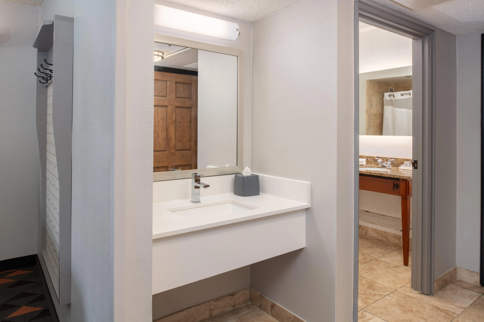 Holiday Inn Portland - Columbia Riverfront by IHG