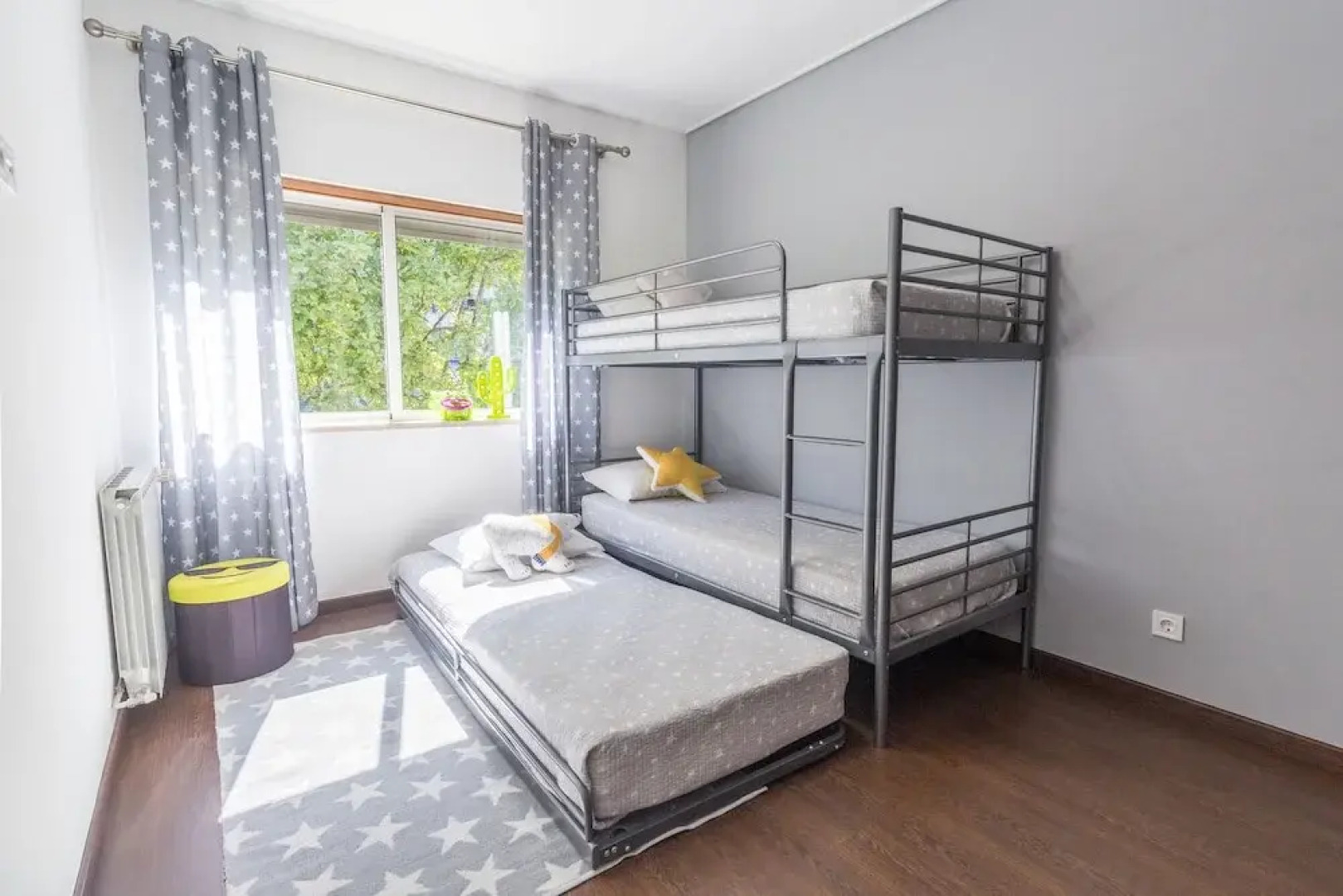 Quinta de Infias villa with pool close to city center