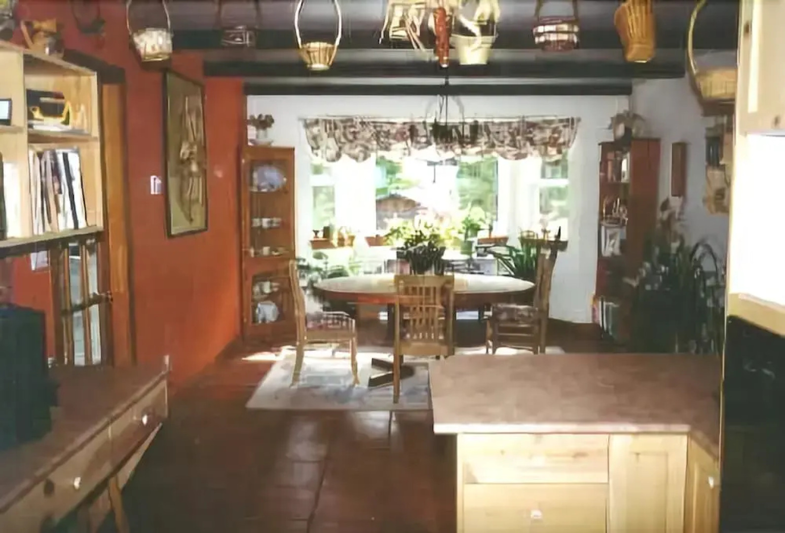 Straitview Ridge Bed & Breakfast