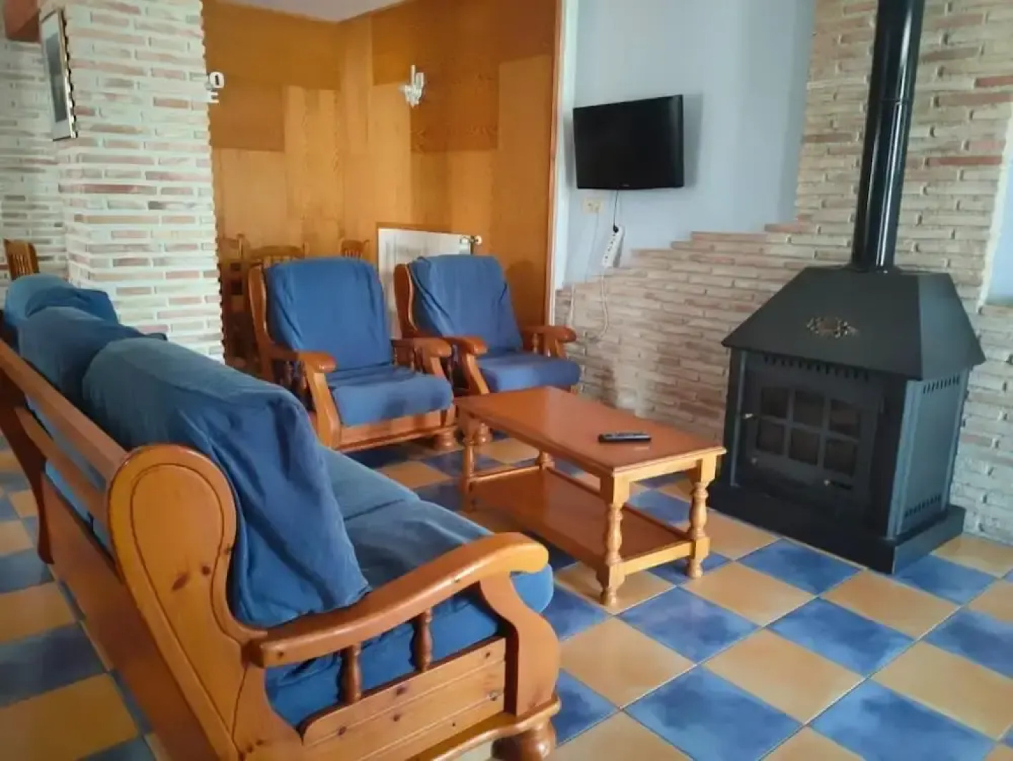 CR Los Cuatro Vientos - Mistral