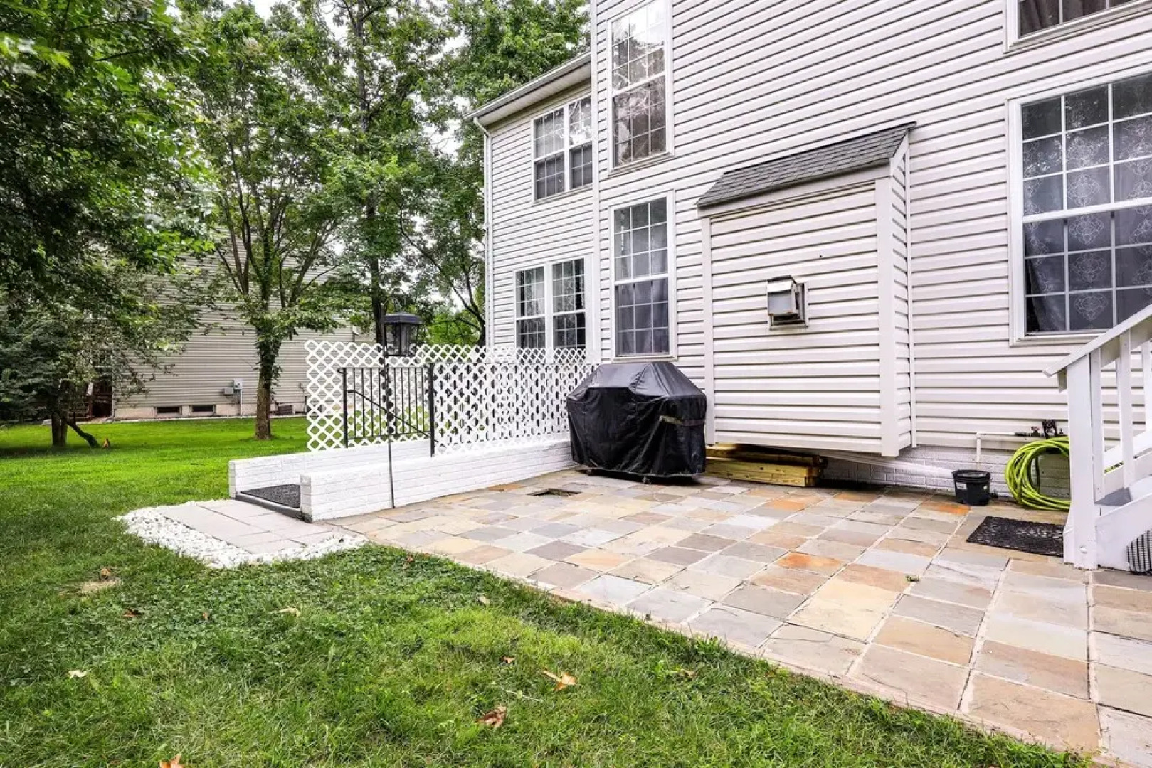 Cozy Herndon Home Near Wineries!