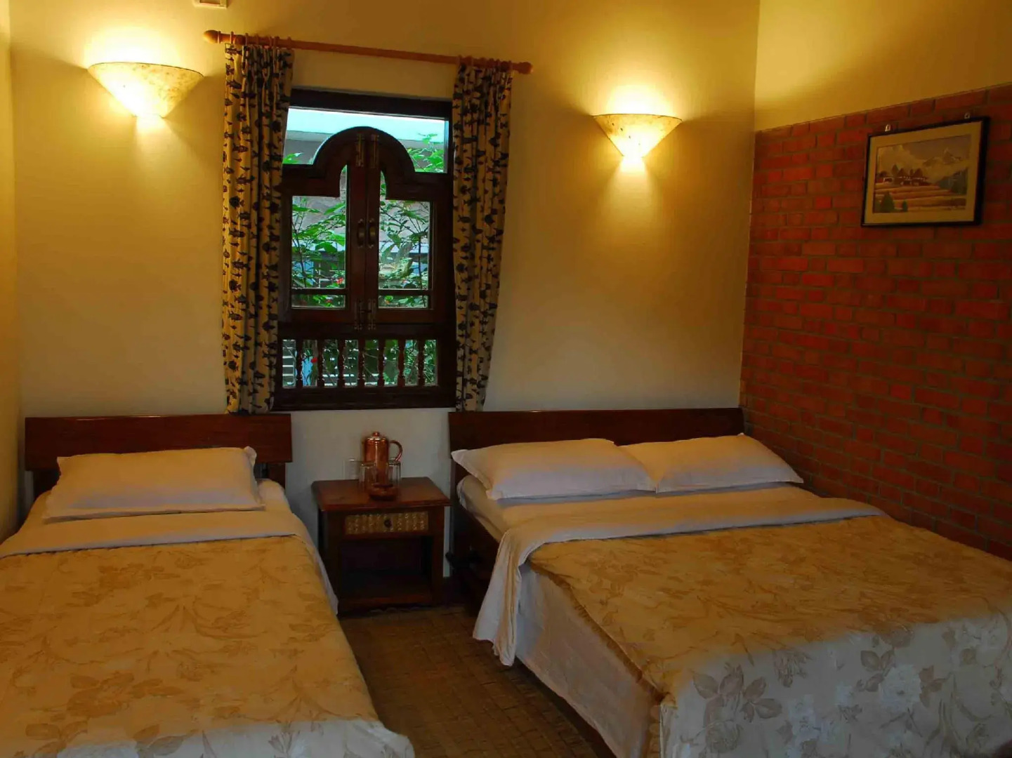 Vardan Resort n' Apartment