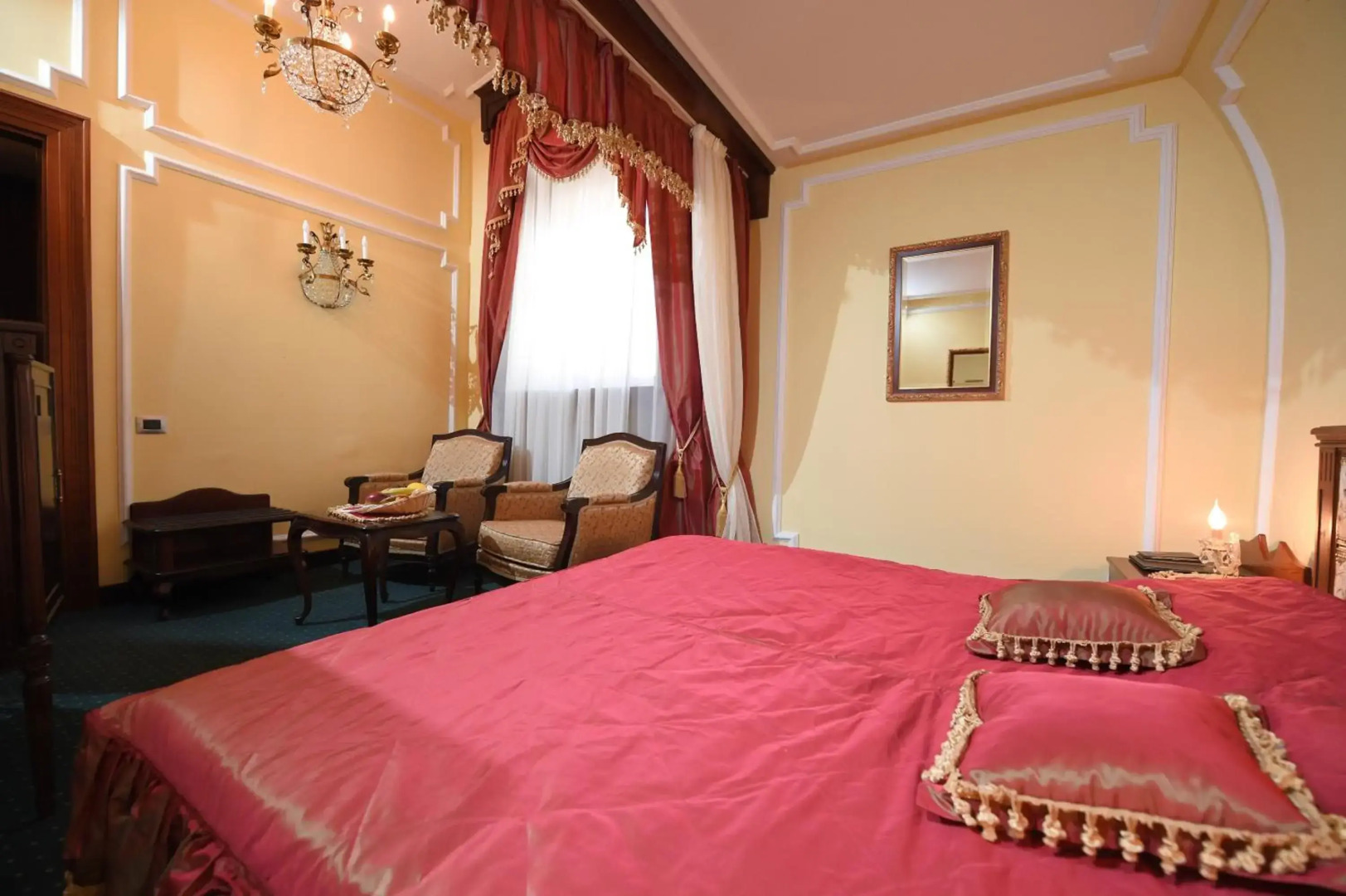 Garni Hotel Leopold I