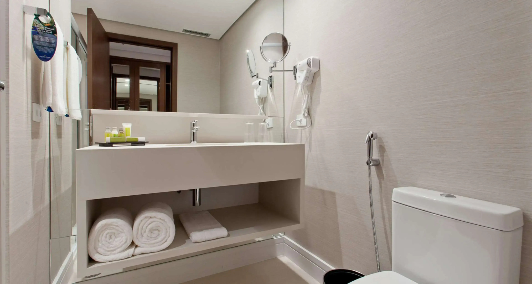 Golden Tulip Sao Jose Dos Campos