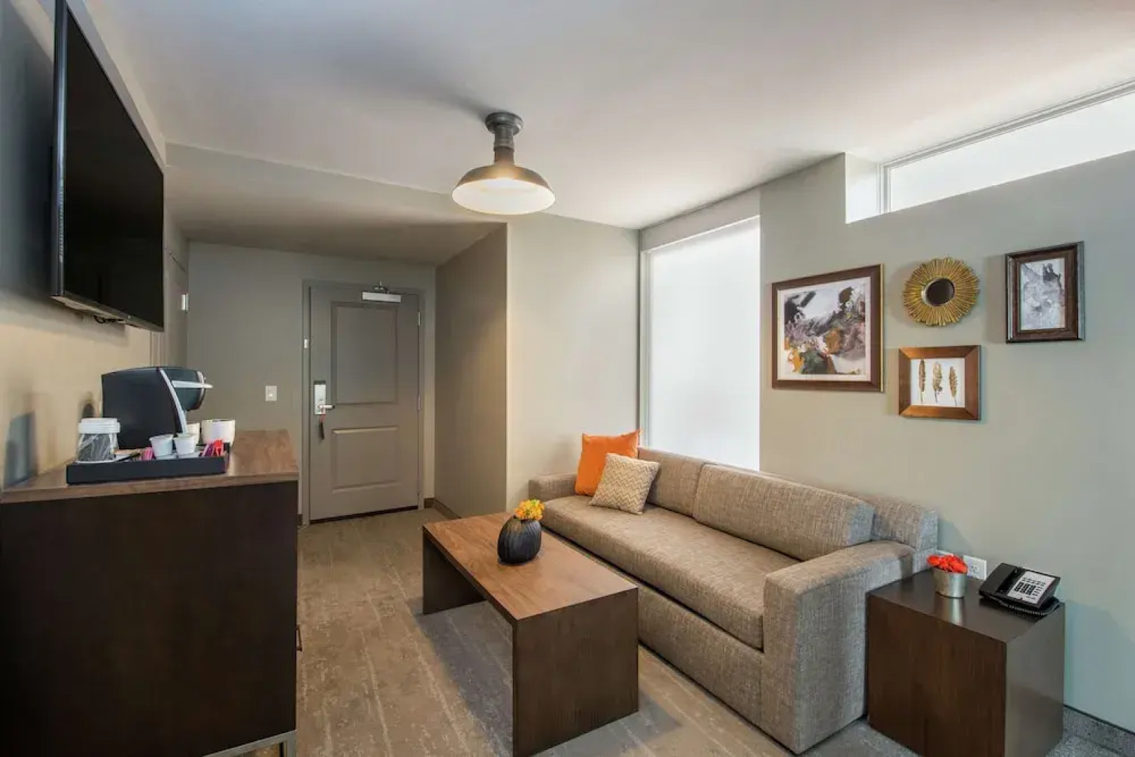 Hotel Saranac, Curio Collection by Hilton