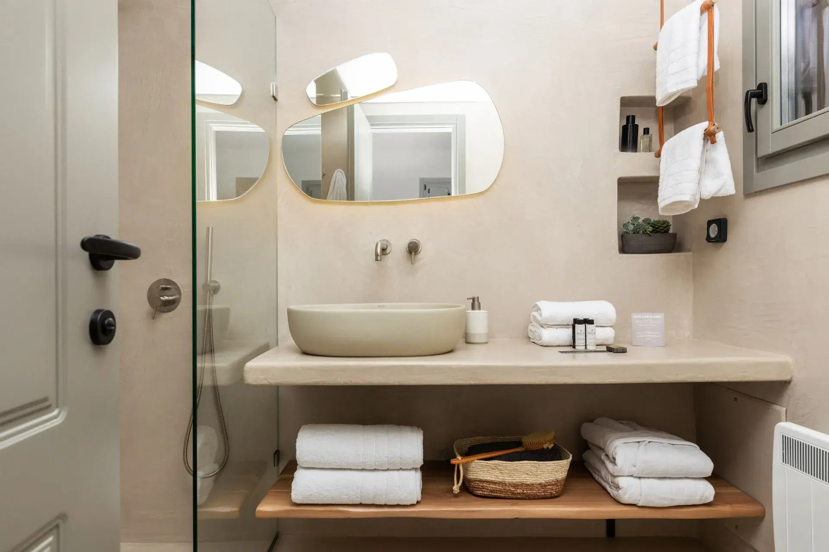 Chora Kythnos Suites