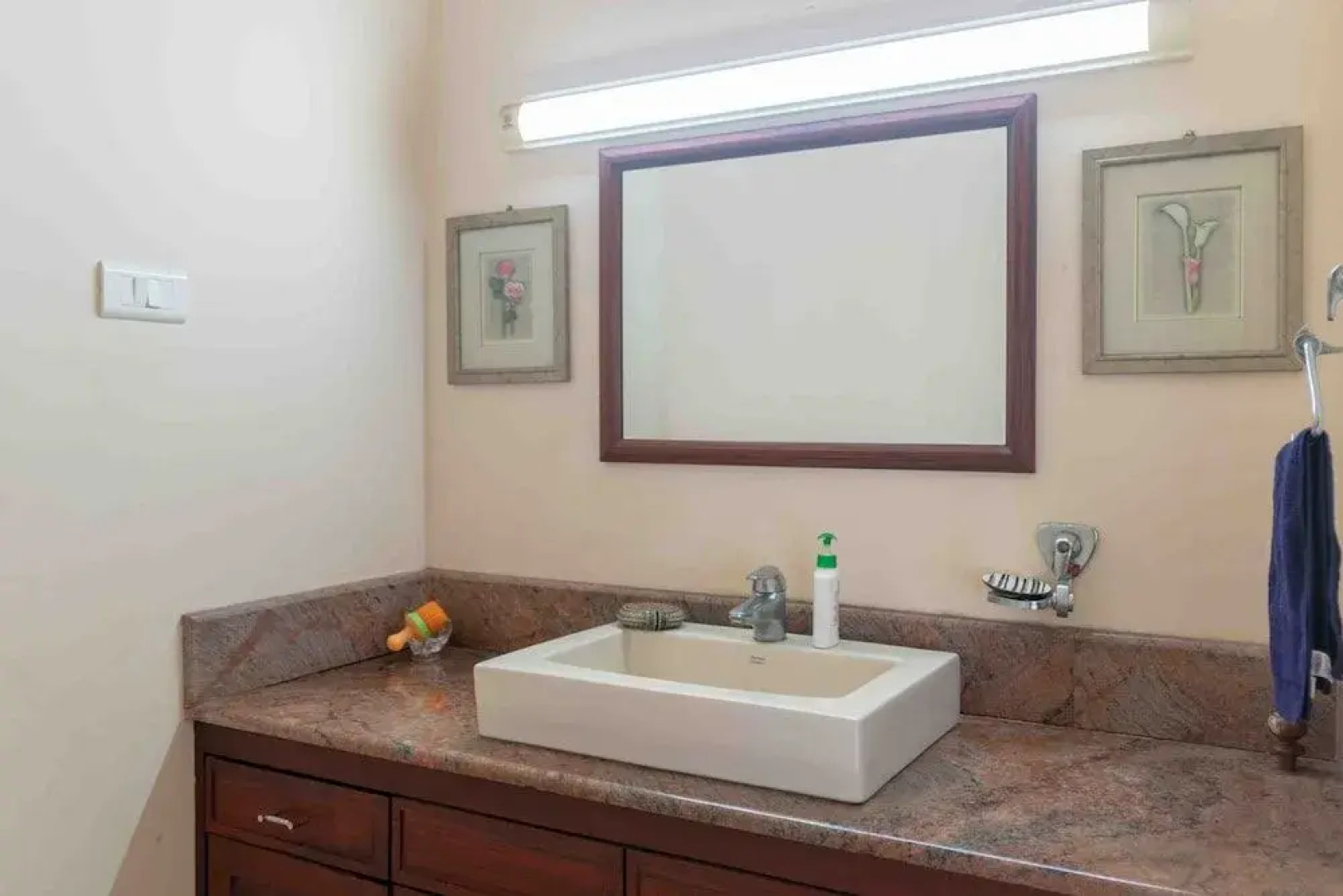 Crystal Homestay by Vista Rooms