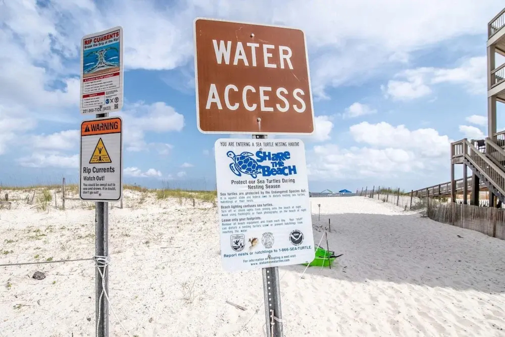 Sandy Toes 4 Bedroom Home by RedAwning