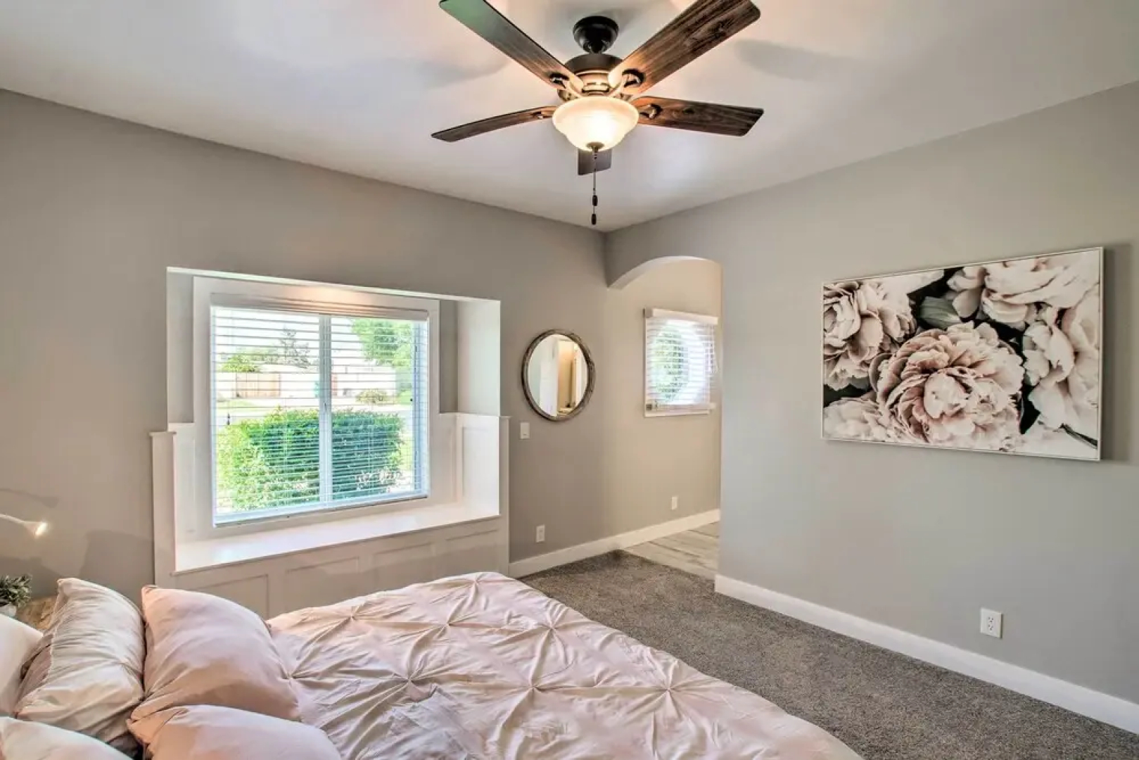 Modern Mesa Escape w/ Pool < 5 Mi to Downtown