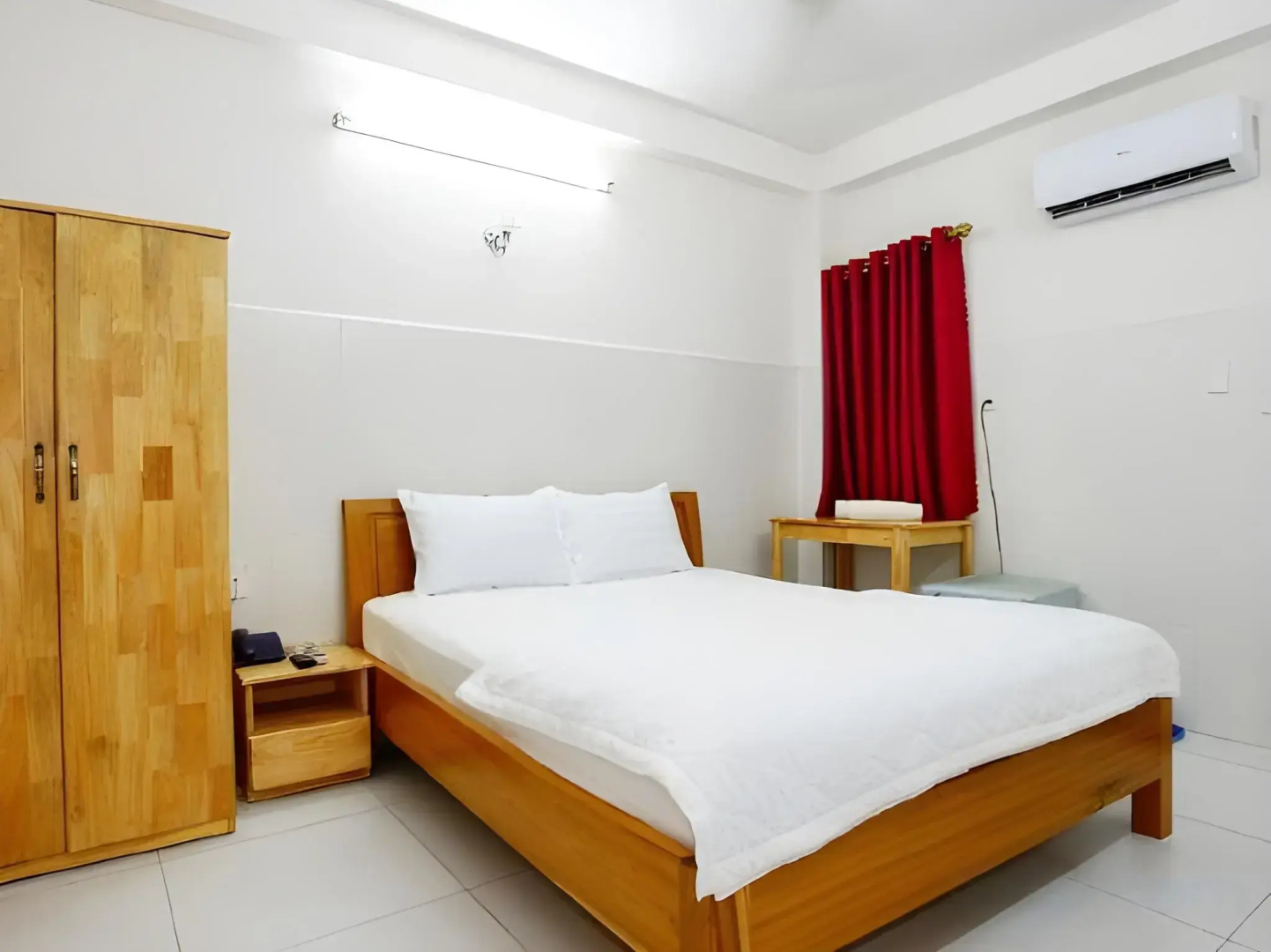 SAIGON River Hotel - Dist 2