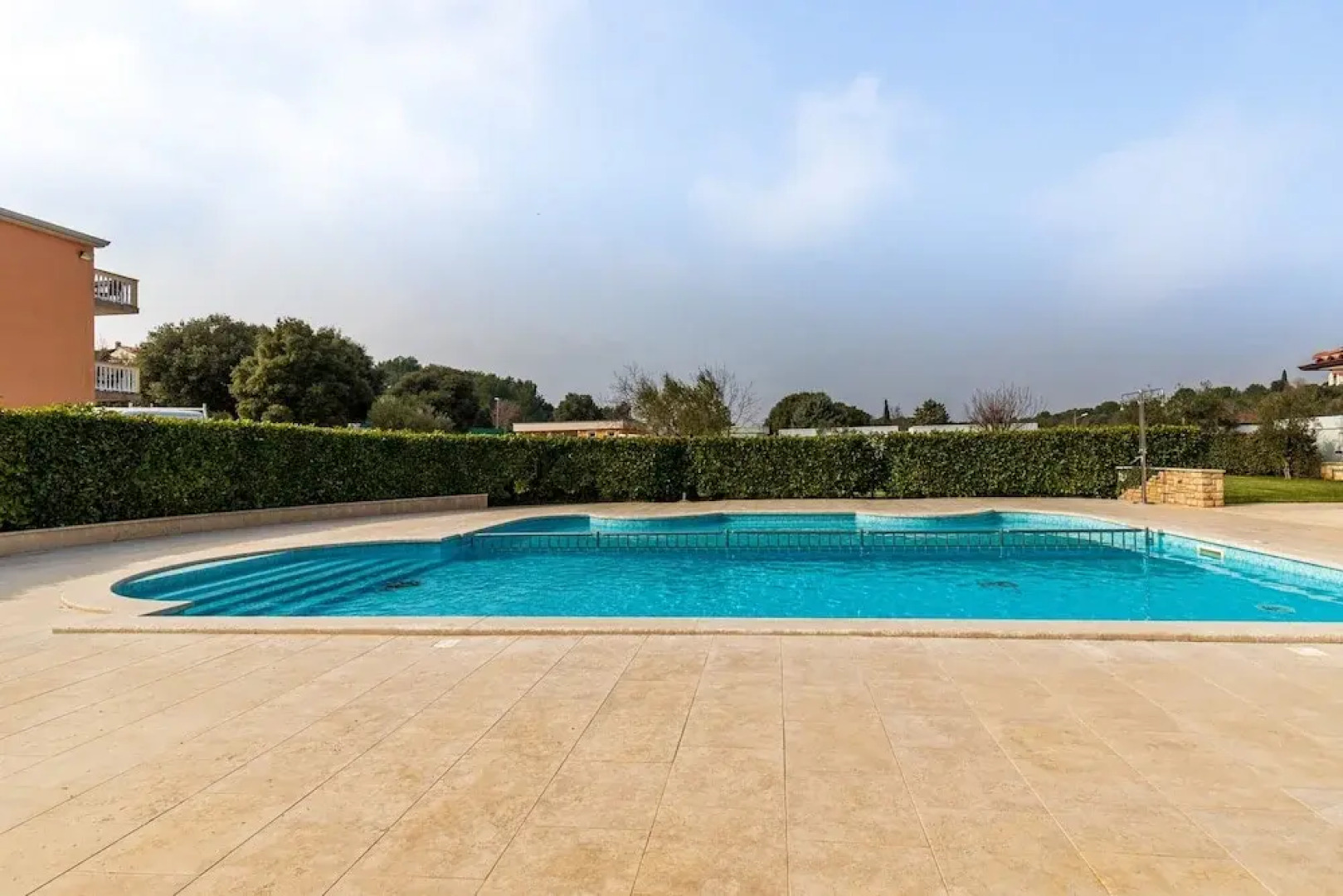 Pool Apartment Suzi 1