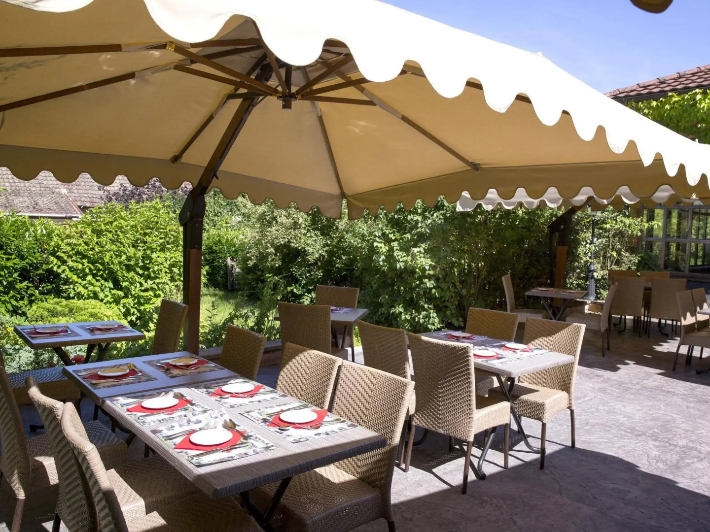 Hôtel le Pré Serroux