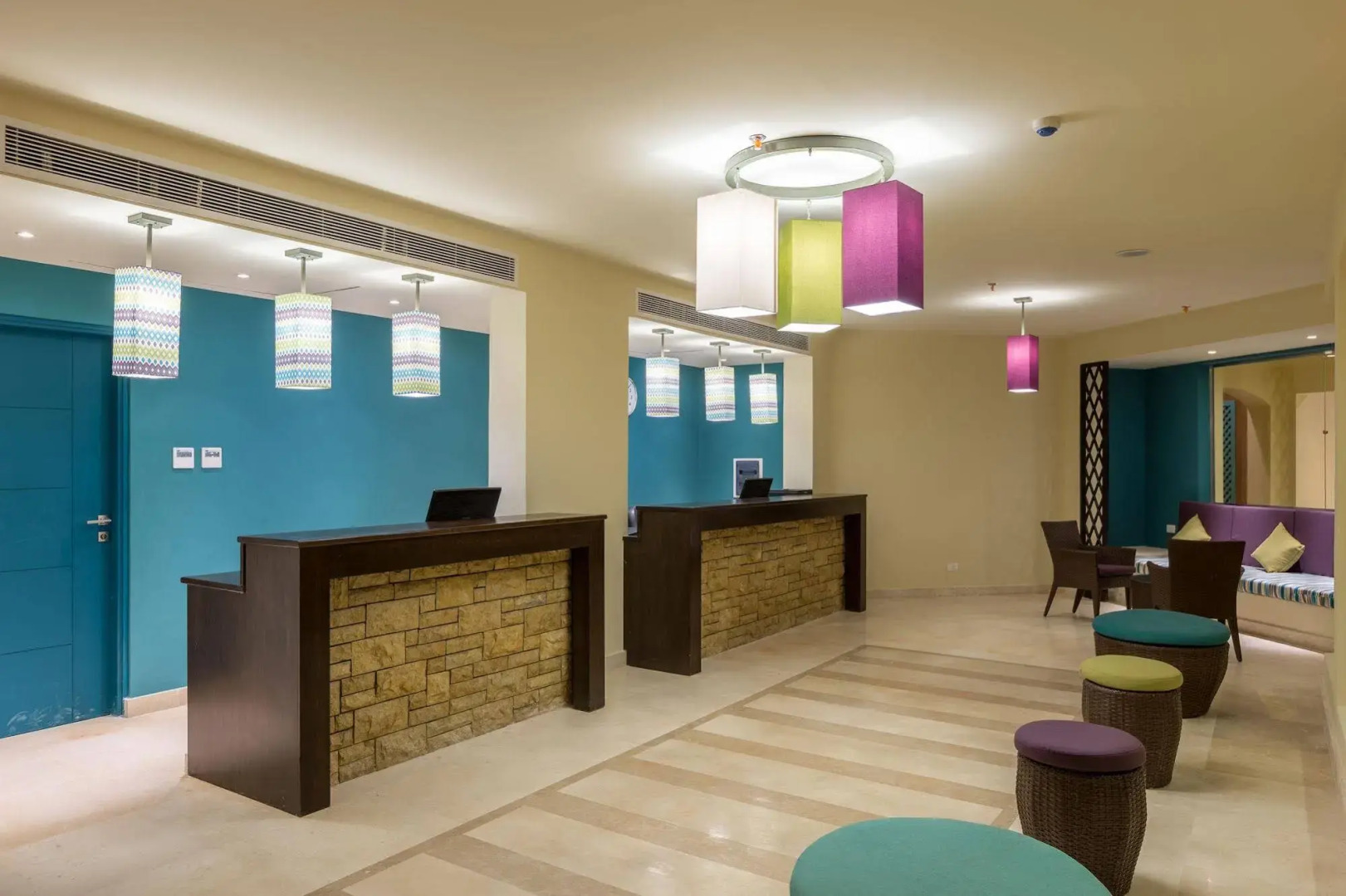 Byoum Lakeside Hotel