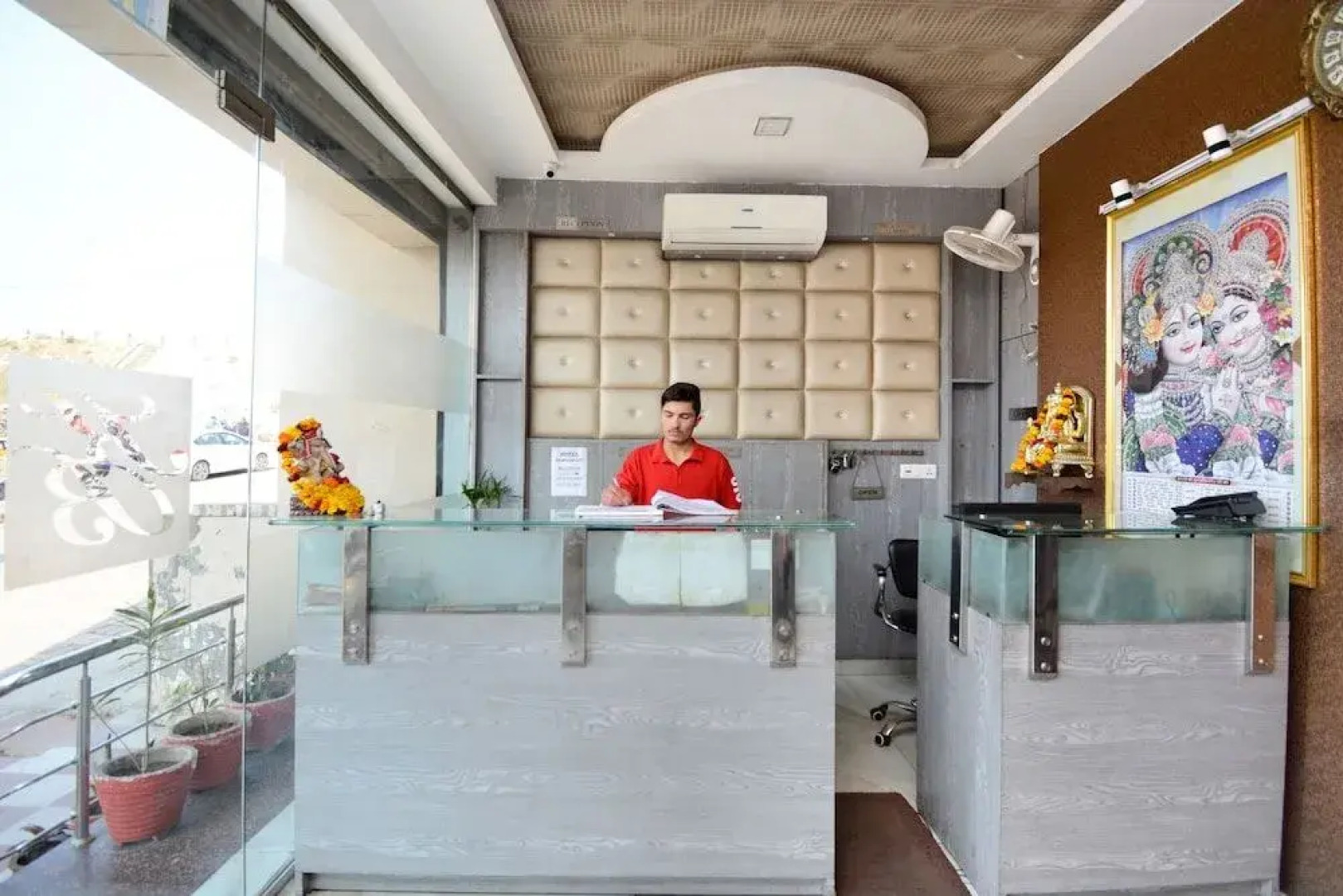 OYO 27747 Hotel K B Residency