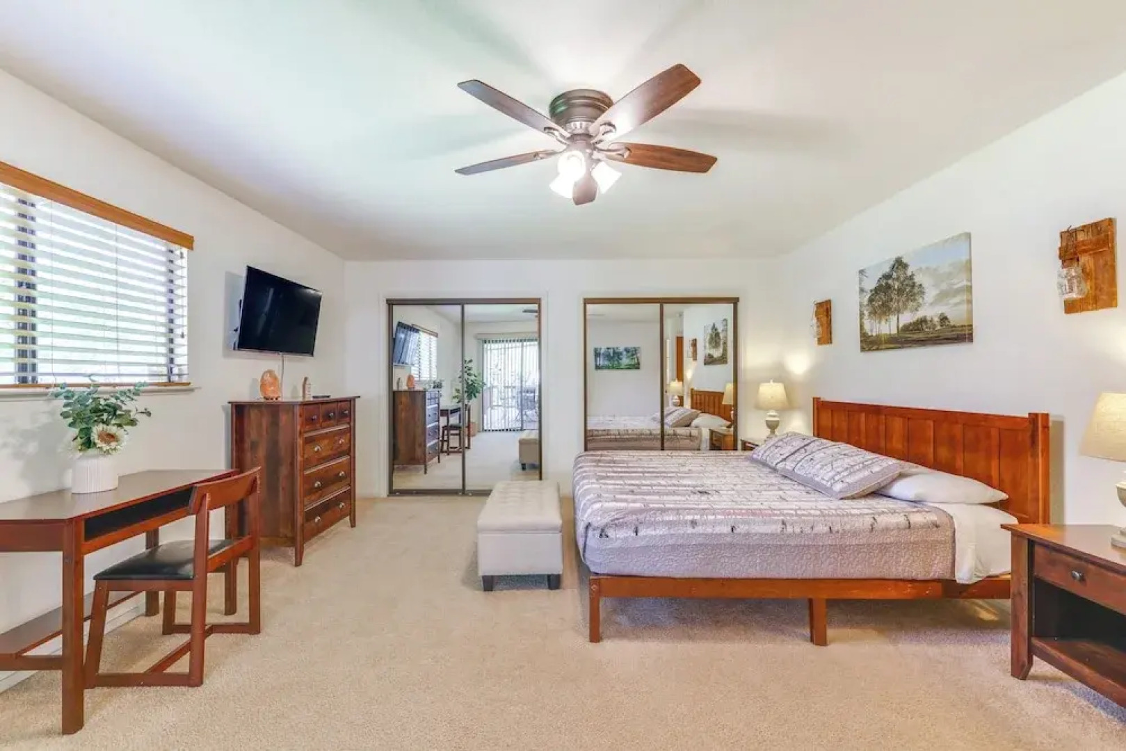 Mountain Paradise ~ 1 Mile to Pine Mountain Lake!