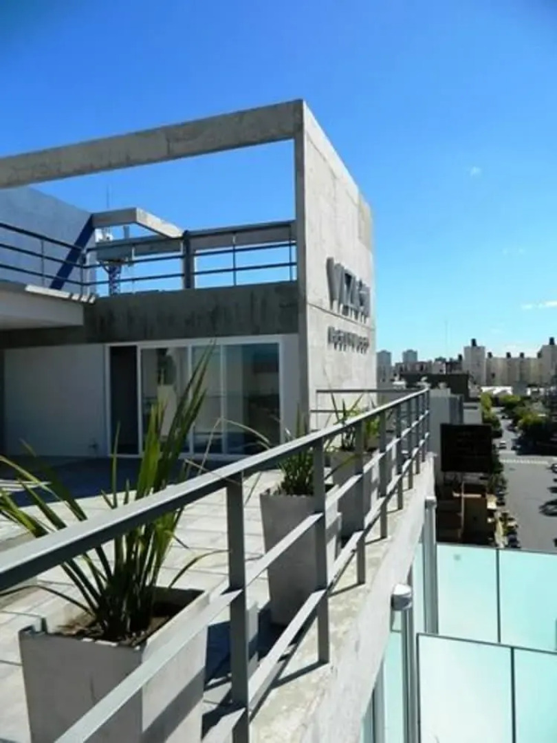 BA Hollywood Apartments