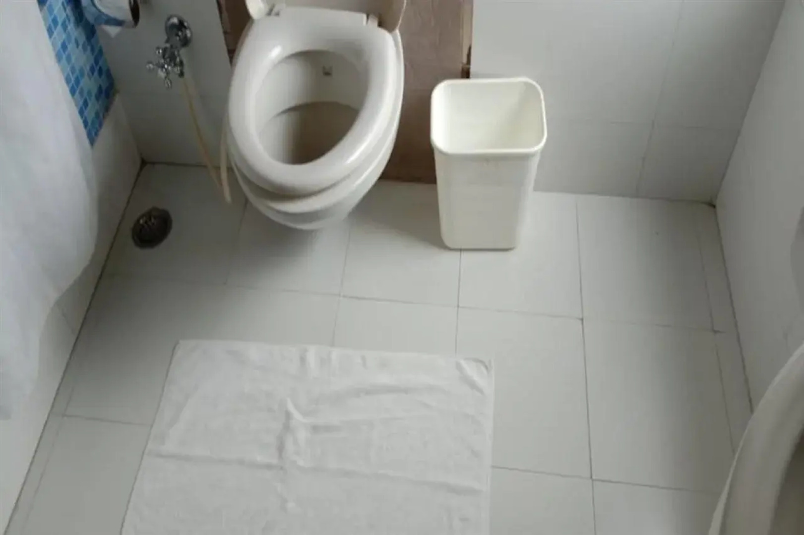 juSTa Lake Nahargarh Palace