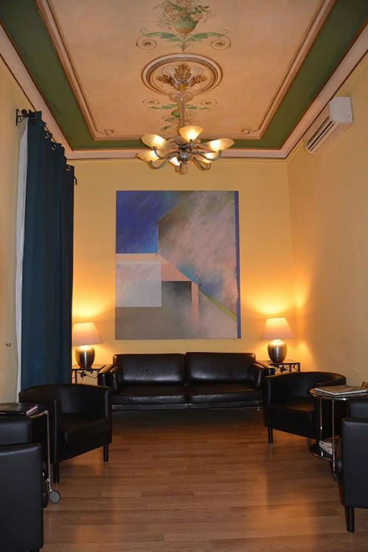 Casa Consell Gran Via Guest House