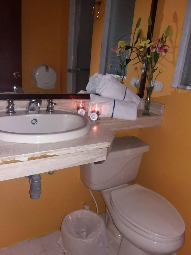 Hotel Tumburagua Inn