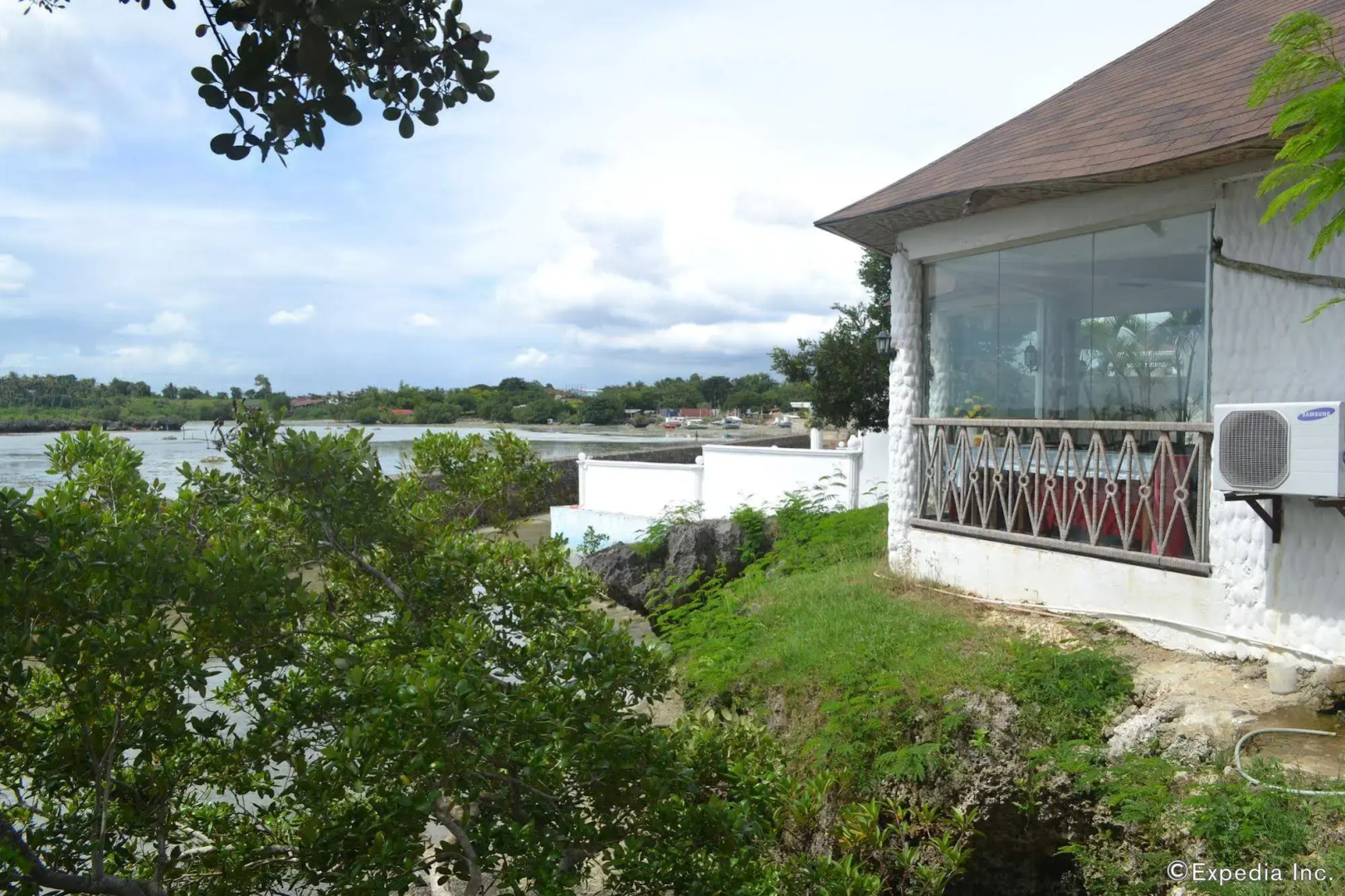 Alfheim Resort