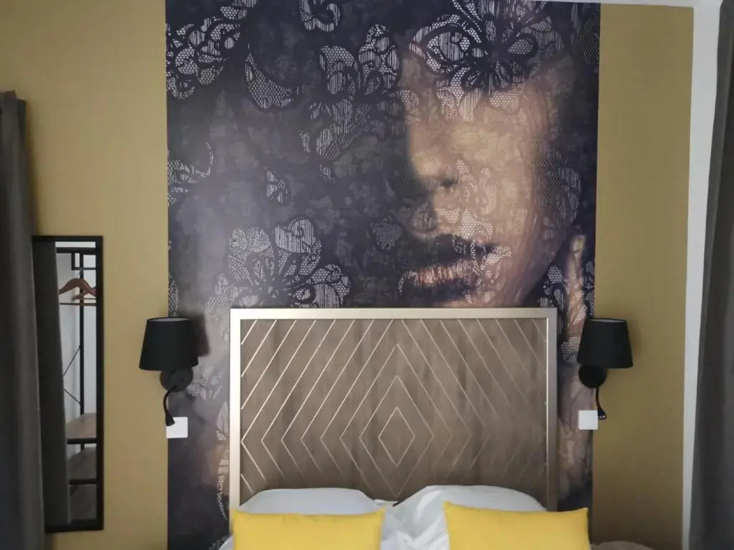 Le Relais Du Chapeau Rouge