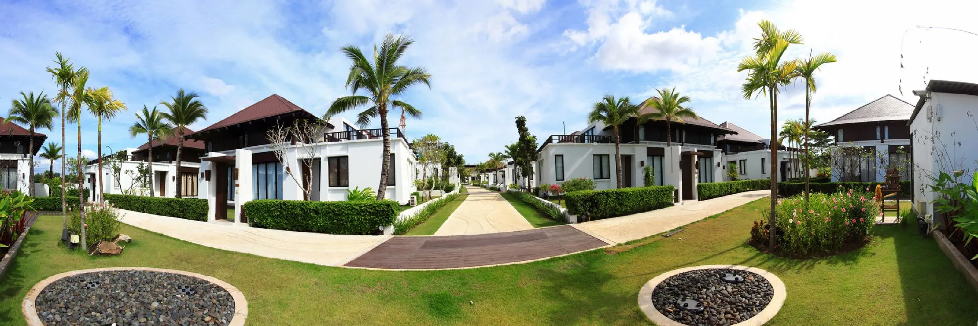 The Oriental Beach Resort