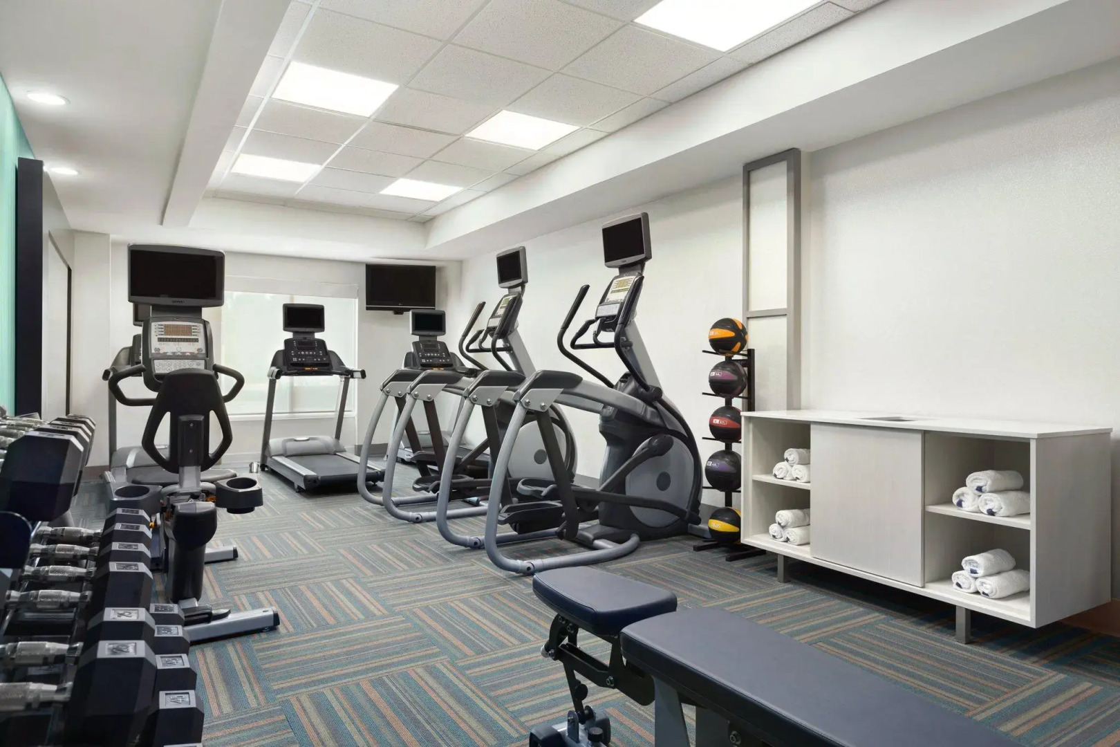 Holiday Inn Express Hotel & Suites Florence I-95 at Hwy 327 by IHG