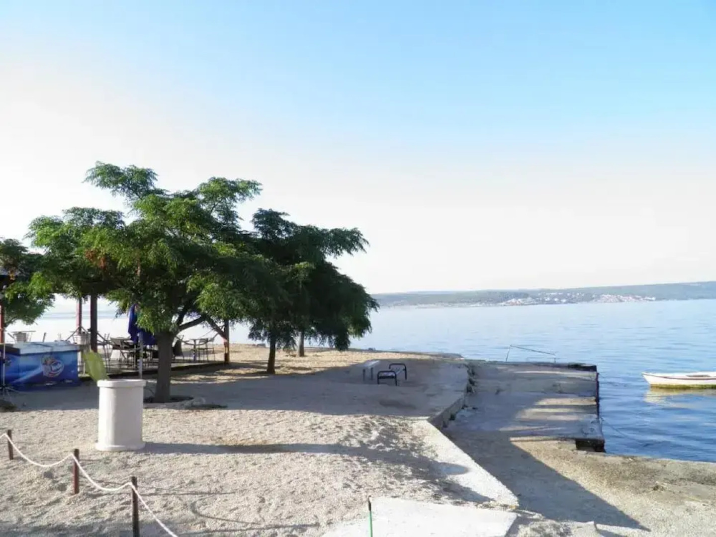 Sunny Pool Apartments - One Bedroom Apartment