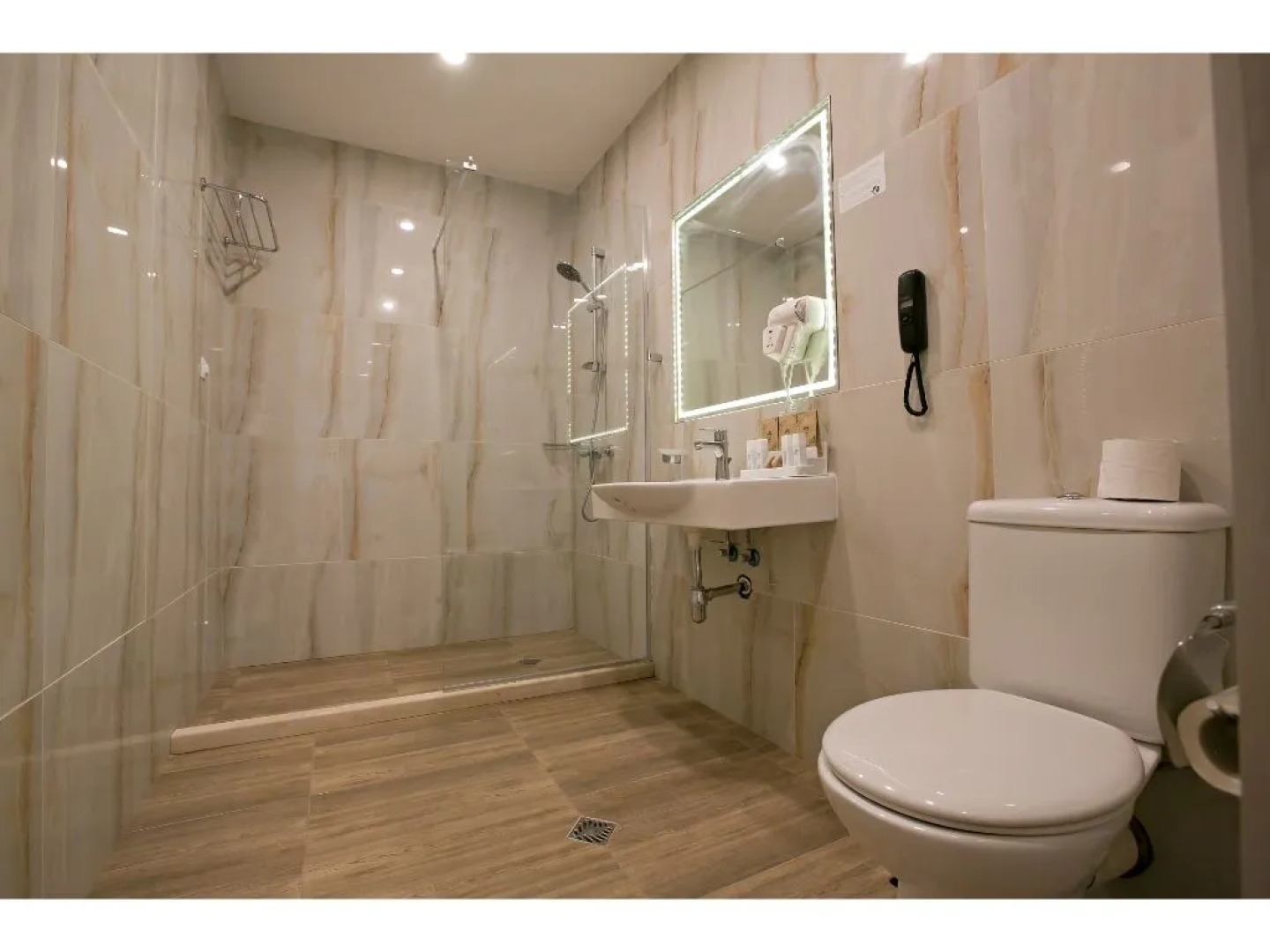 Royal Grand Hotel and Spa - All Inclusive