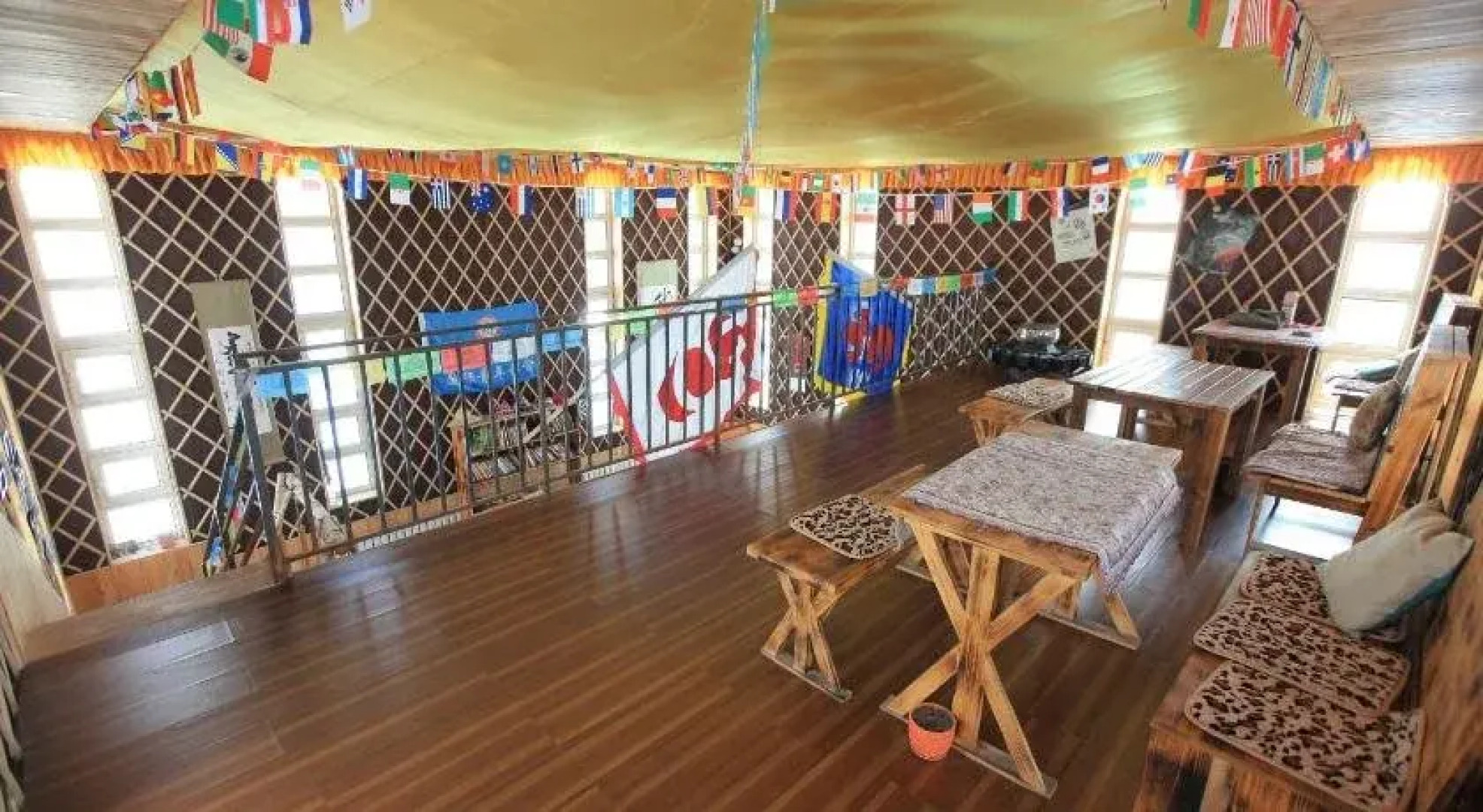 Manzhouli Volga River International Youth Hostel