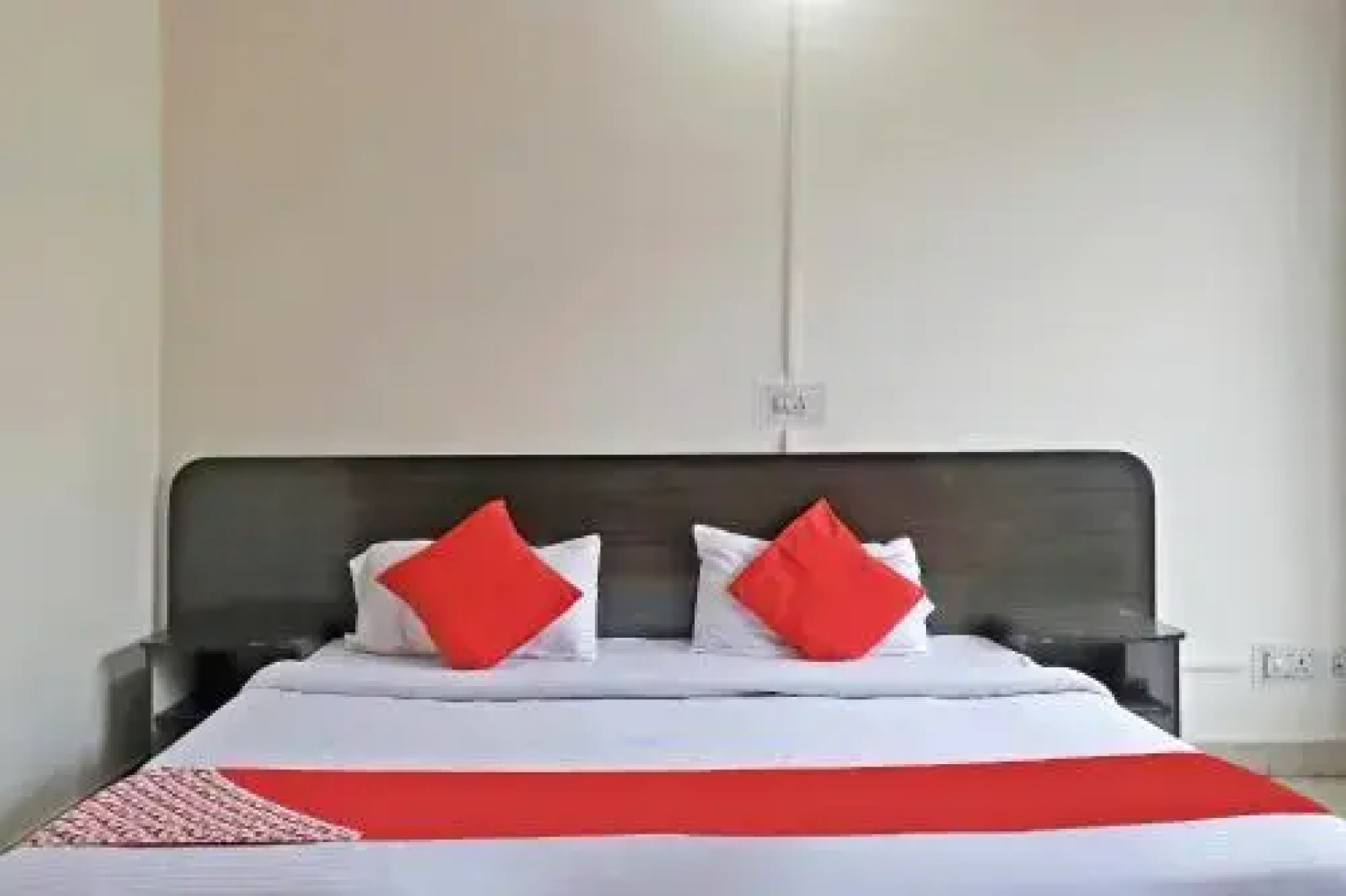 Oyo 24737 Shaivy Homestay And Saini Bhojnalay