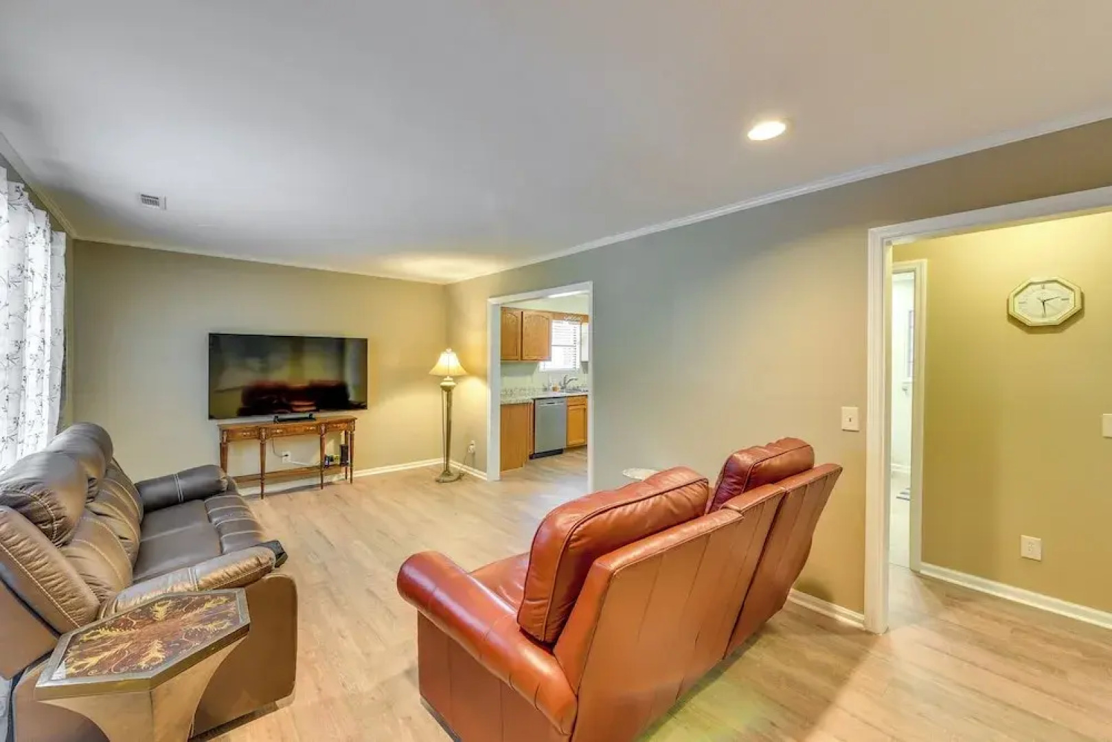 Charming Bluffton Vacation Home w/ Yard!