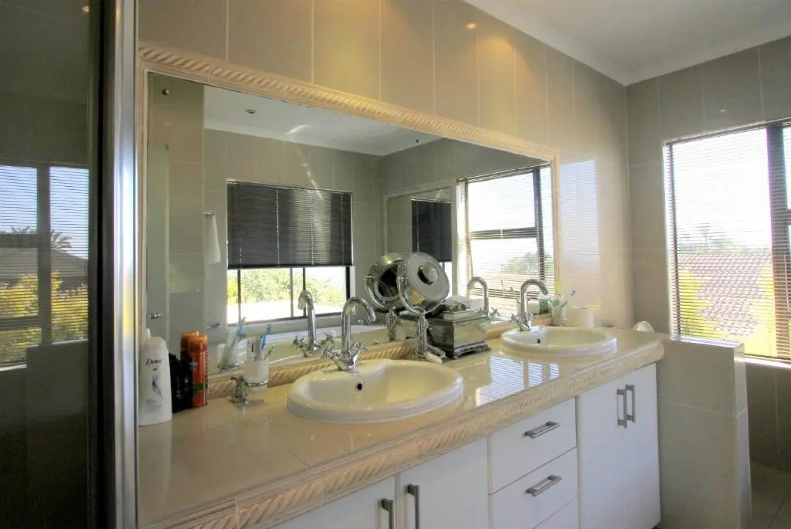 La Dolce Vita Guest House