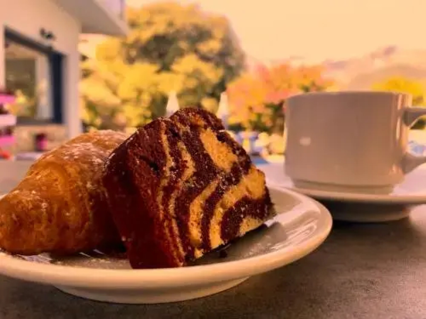 Aliston Hotel Studios