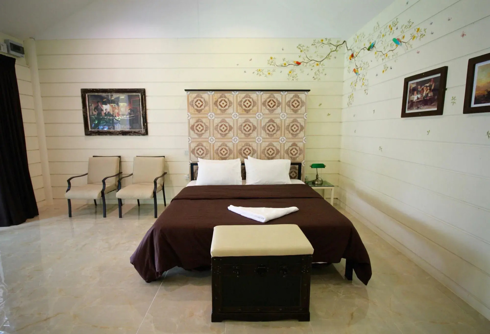 Yoko River Kwai Resort