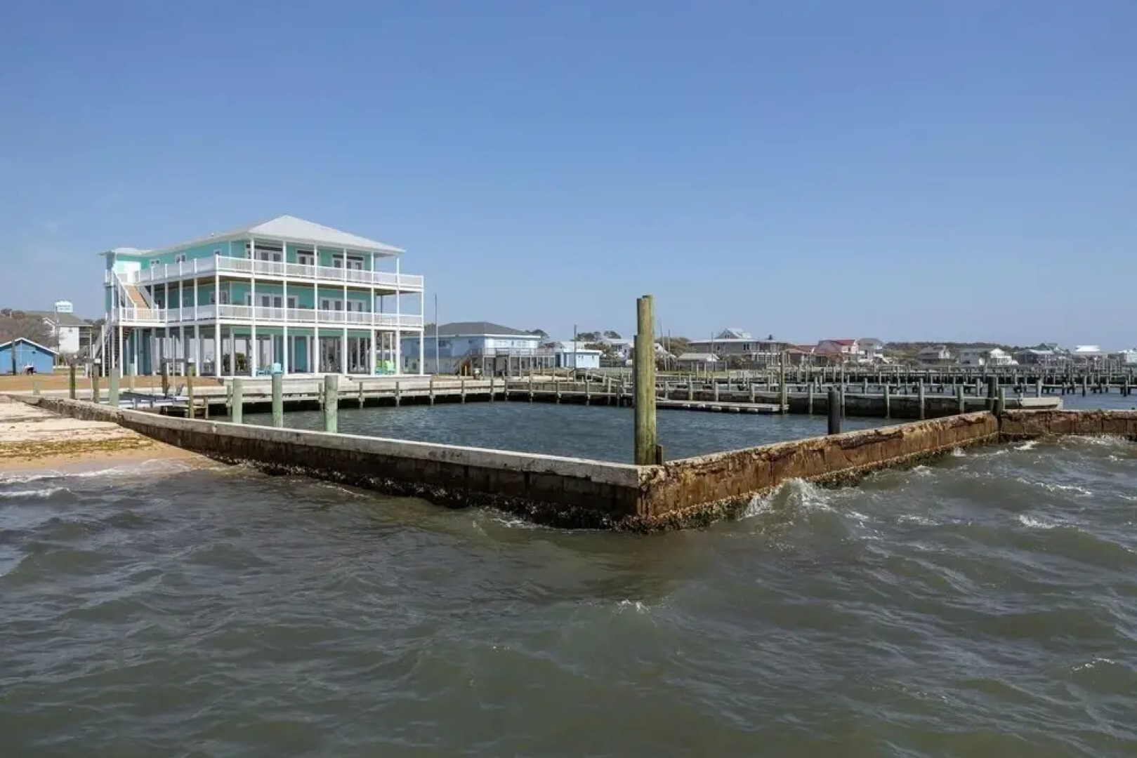 Shell Point 2 Bedroom Condo by RedAwning