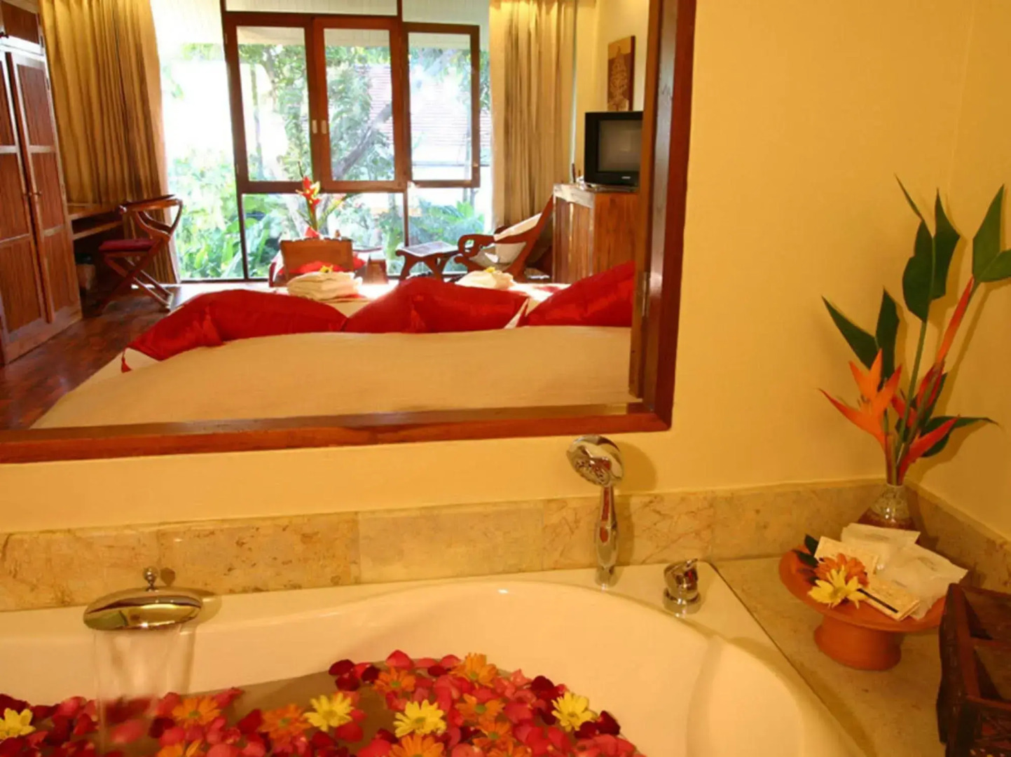 Ban Sabai Village Resort & Spa