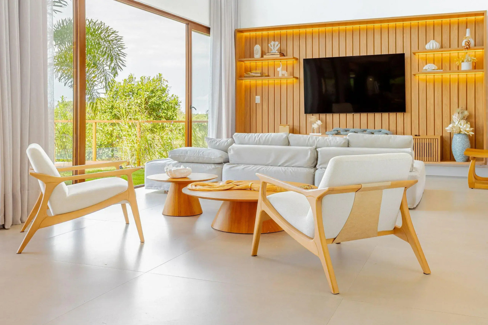 PF54 Casa Alto Padrão 5 Suítes com Diarista Inclusa - Praia do Forte