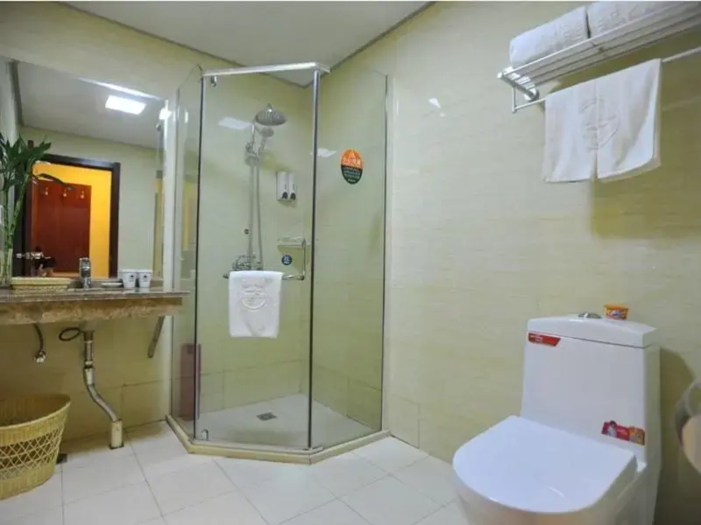 GreenTree Inn Jiangsu Yancheng Jianhu East Huiwen Road Columbus Square Business Hotel