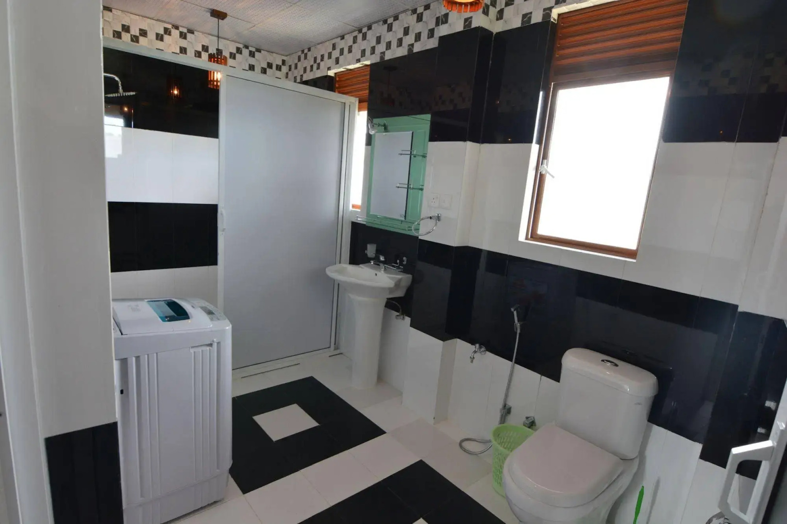 Sea View Beach Unawatuna Hotel