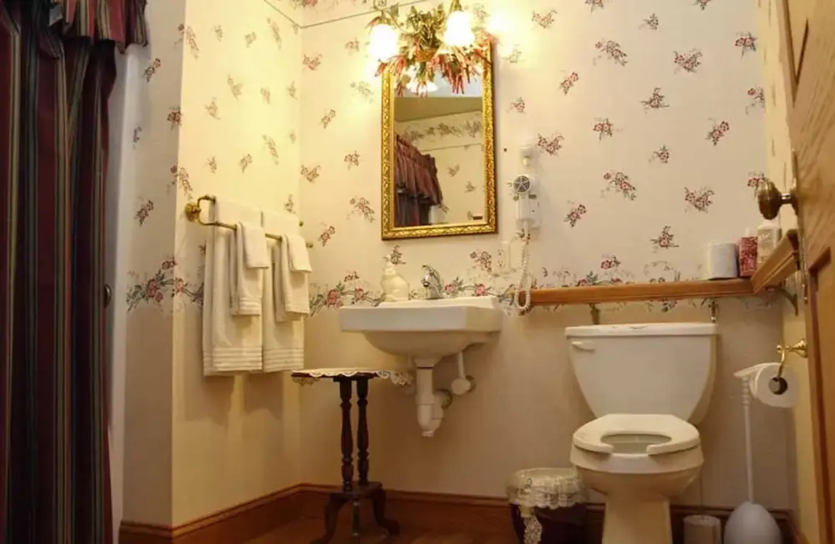 The Hurst House Bed and Breakfast