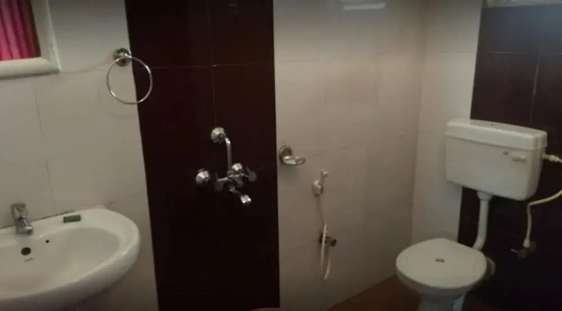 OYO Rooms Rajmahal Square 2