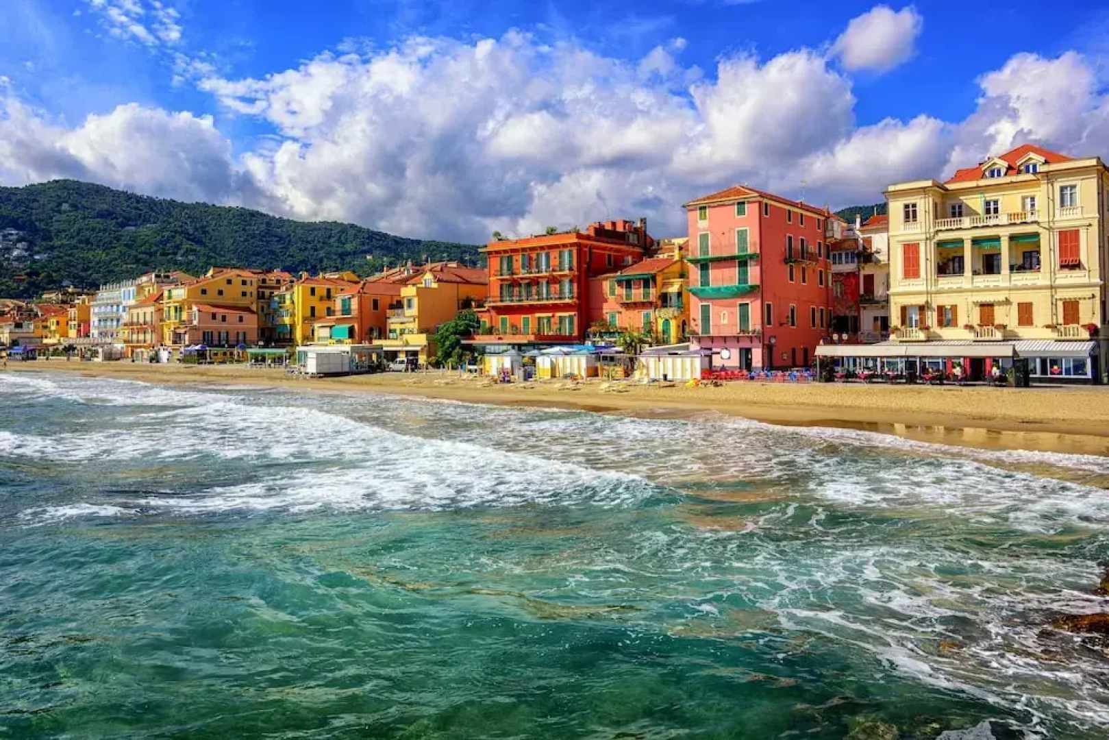 Tre Balconi Sul Mare Beach