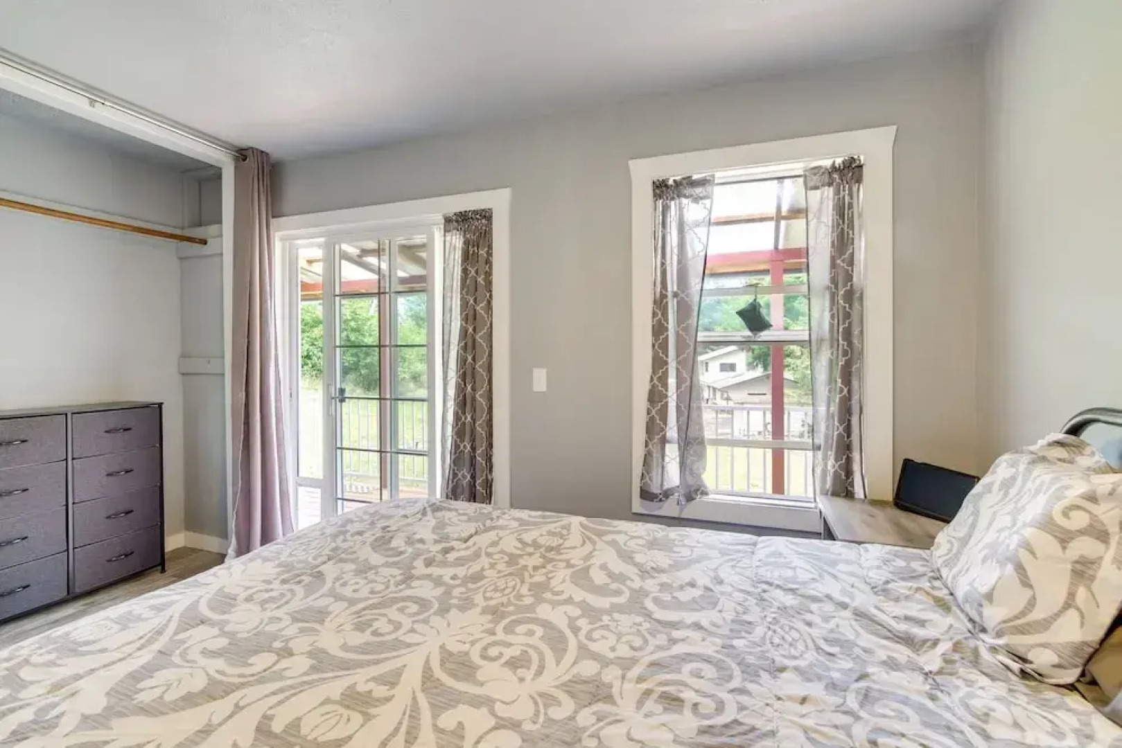 Cozy North Bend Getaway Near Dunes + Ocean!