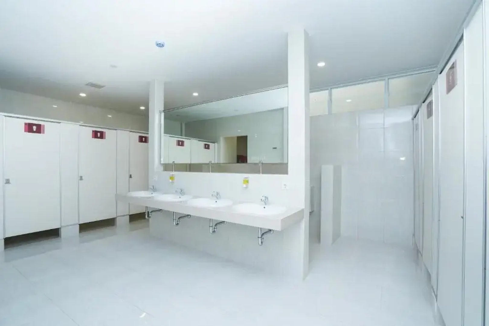 Miko Capsule Hotel