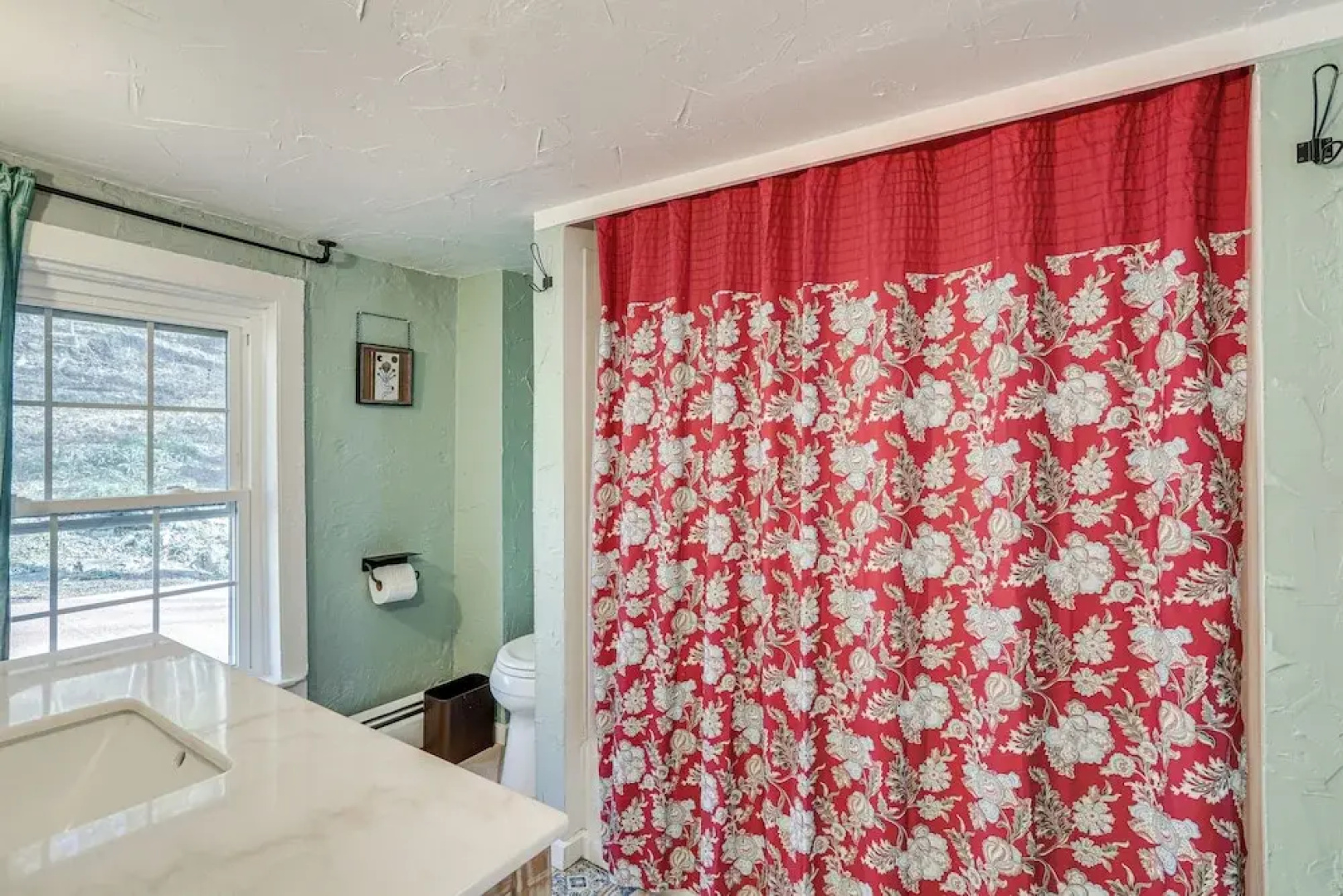 Lambertville Retreat - Walk to Shopping & Dining!