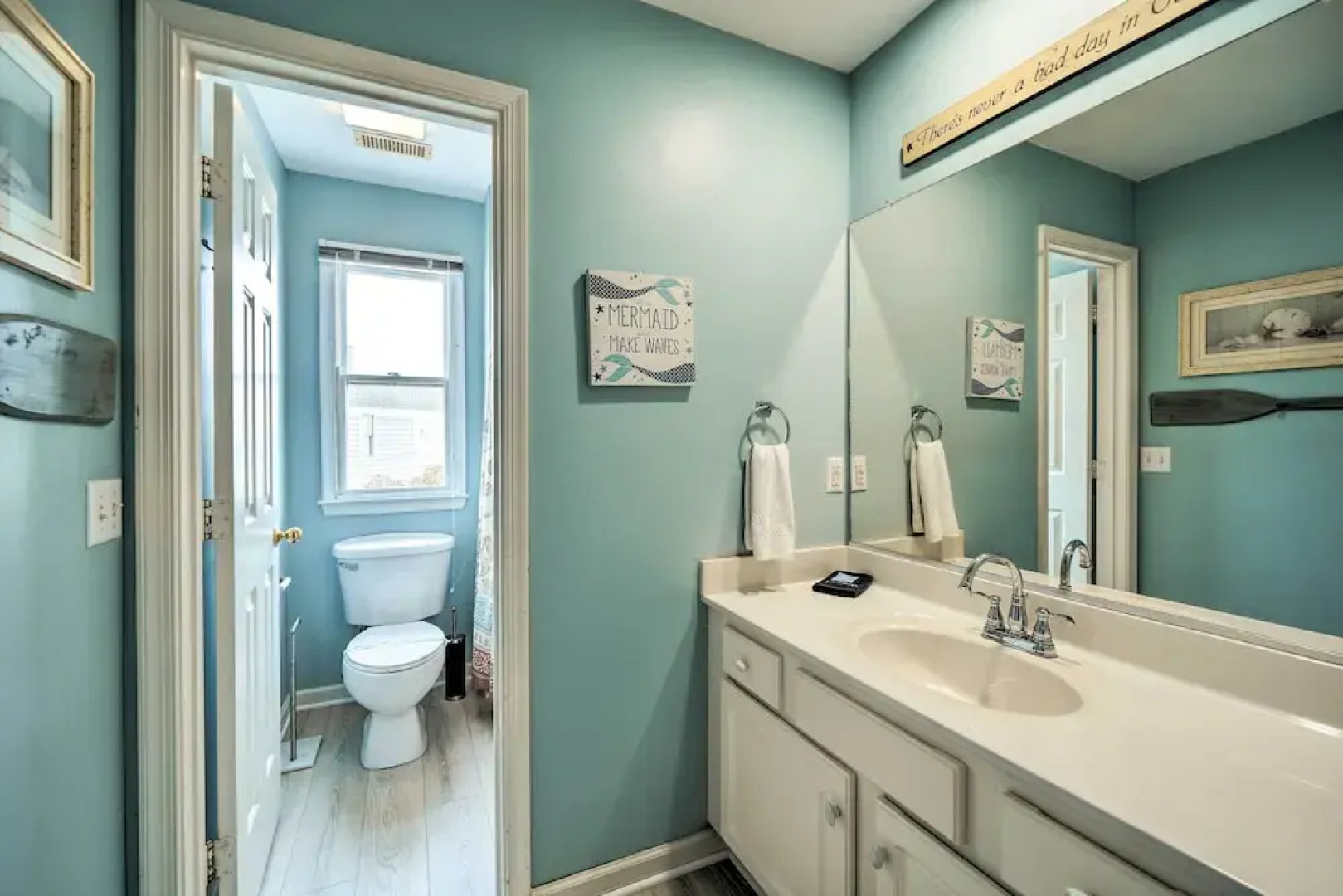 Coastal Home w/ Community Pool < 2 Miles to Beach!