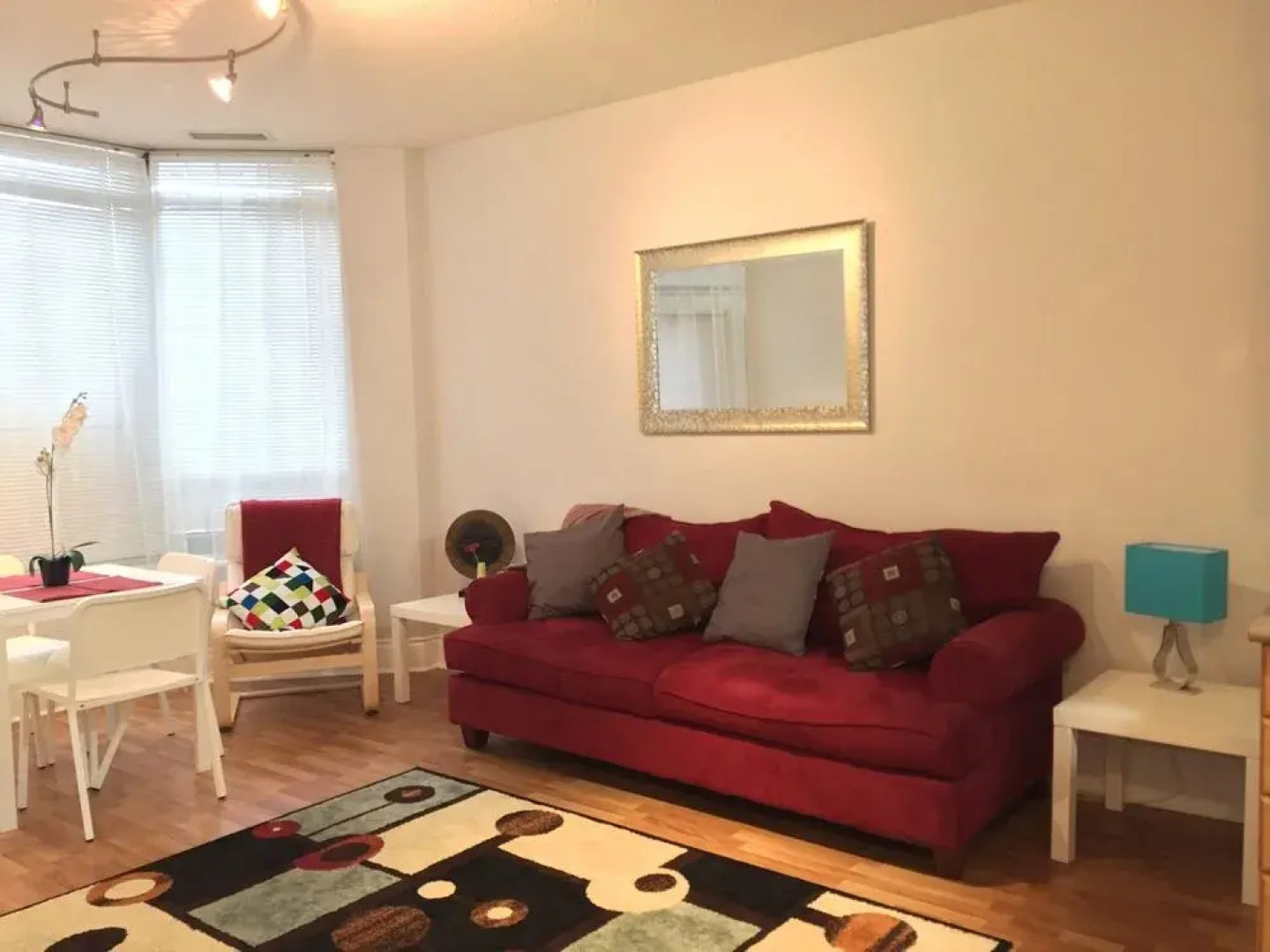 Pelicanstay at Square One Mall