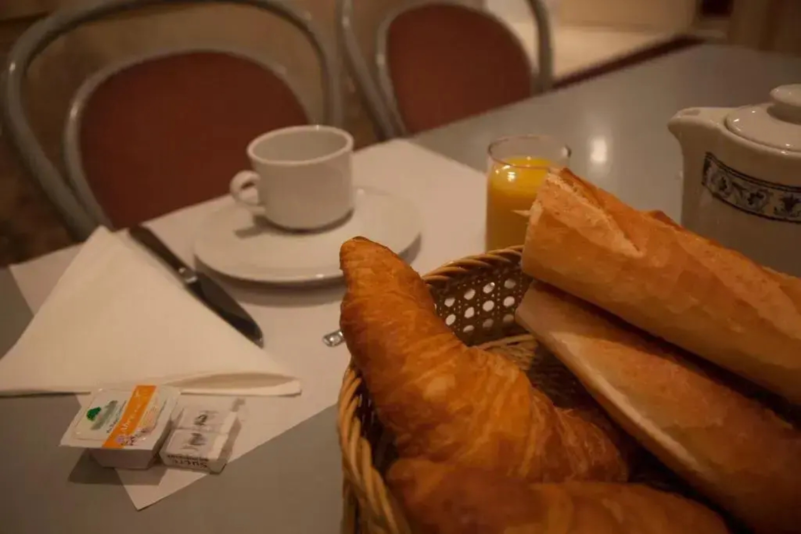 Hôtel des Pyrénées - Nation
